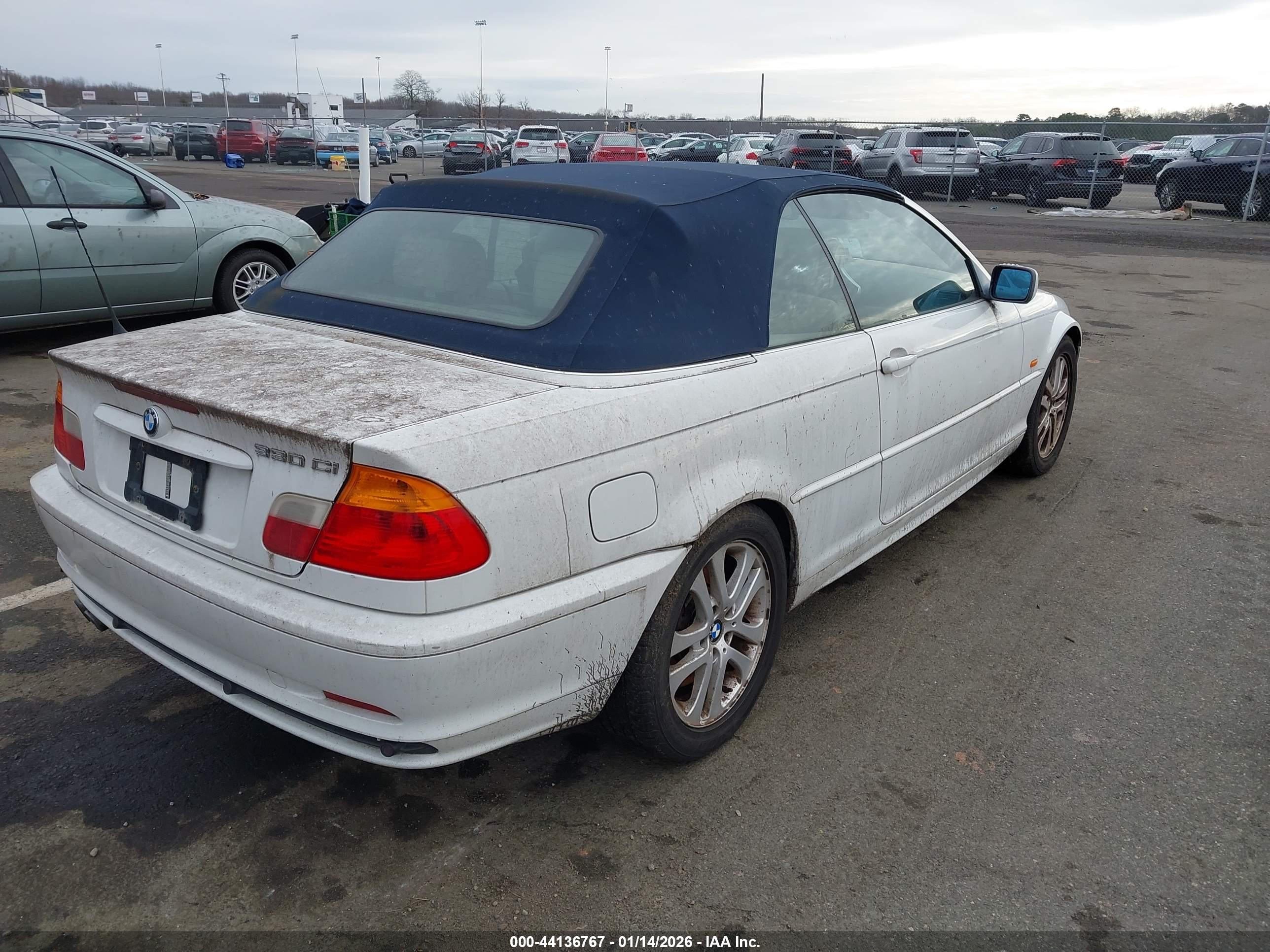 BMW 330CI image 4