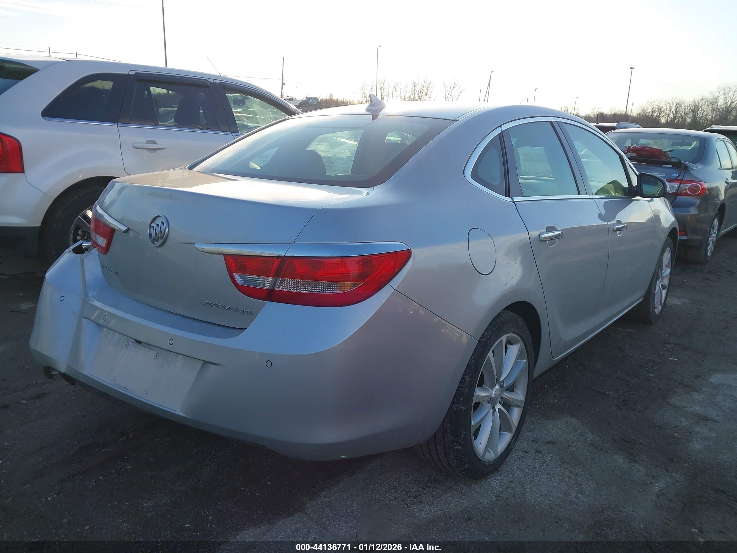 BUICK VERANO image 4