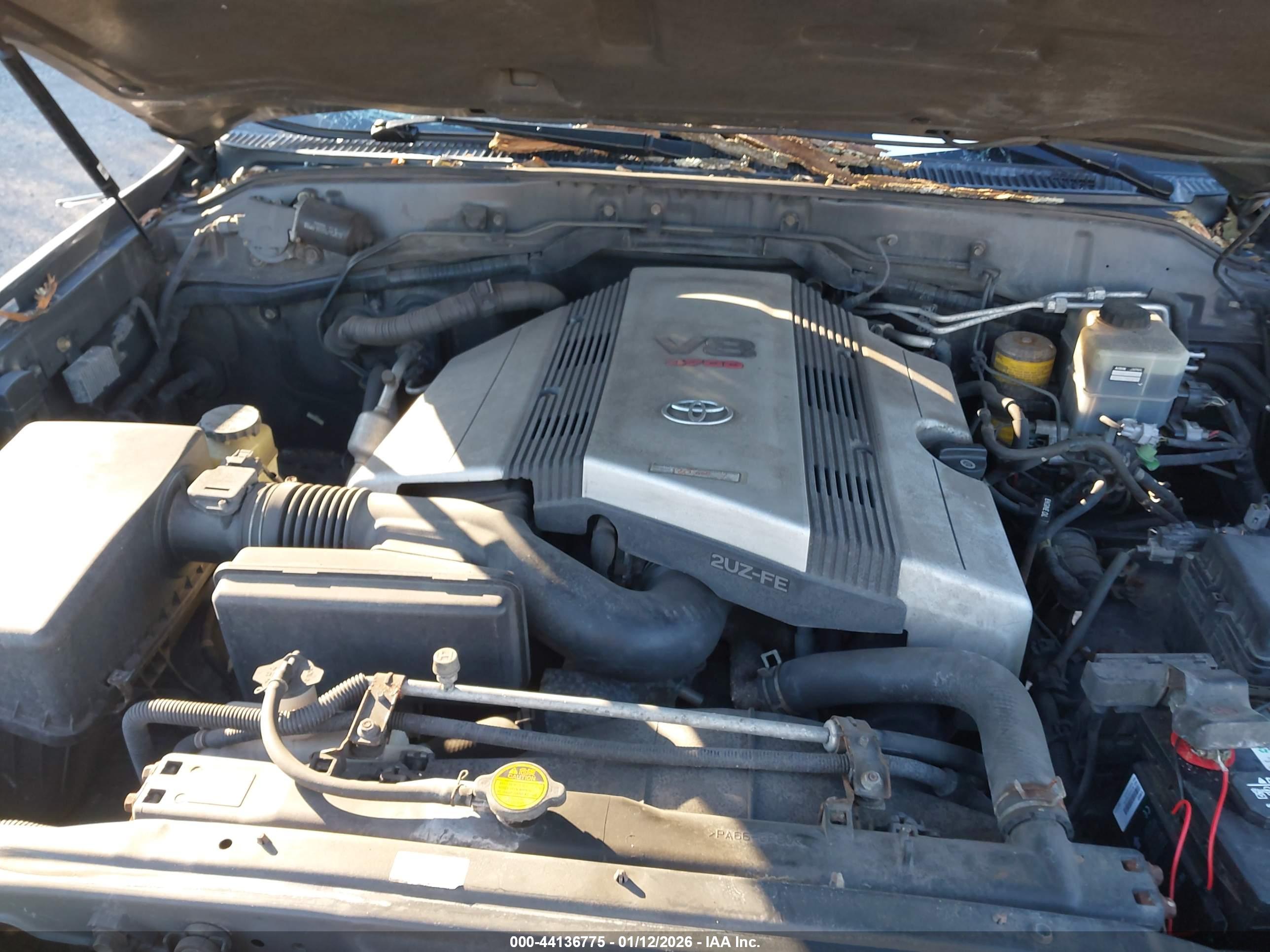 TOYOTA LAND image 10