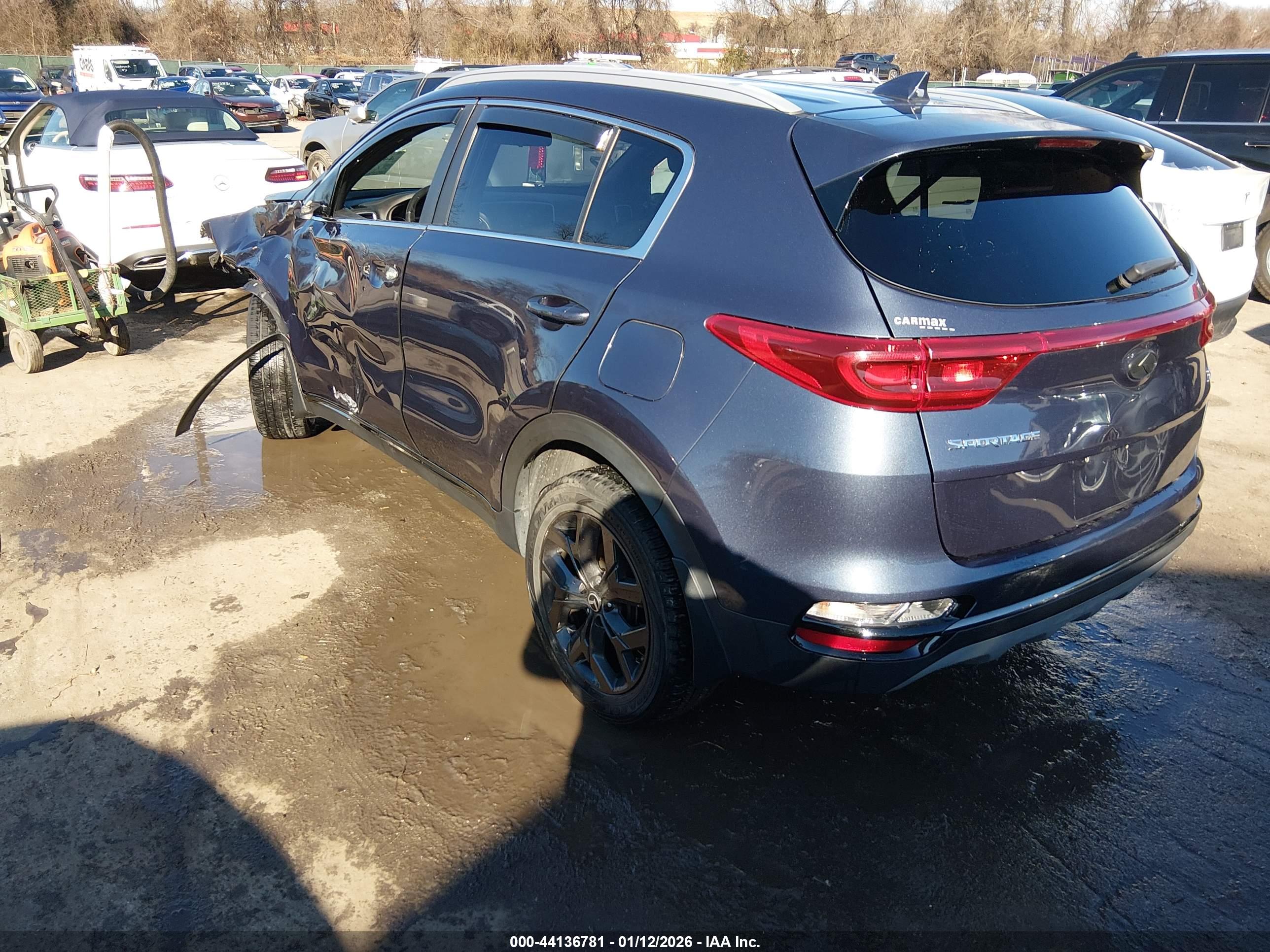 KIA SPORTAGE image 3
