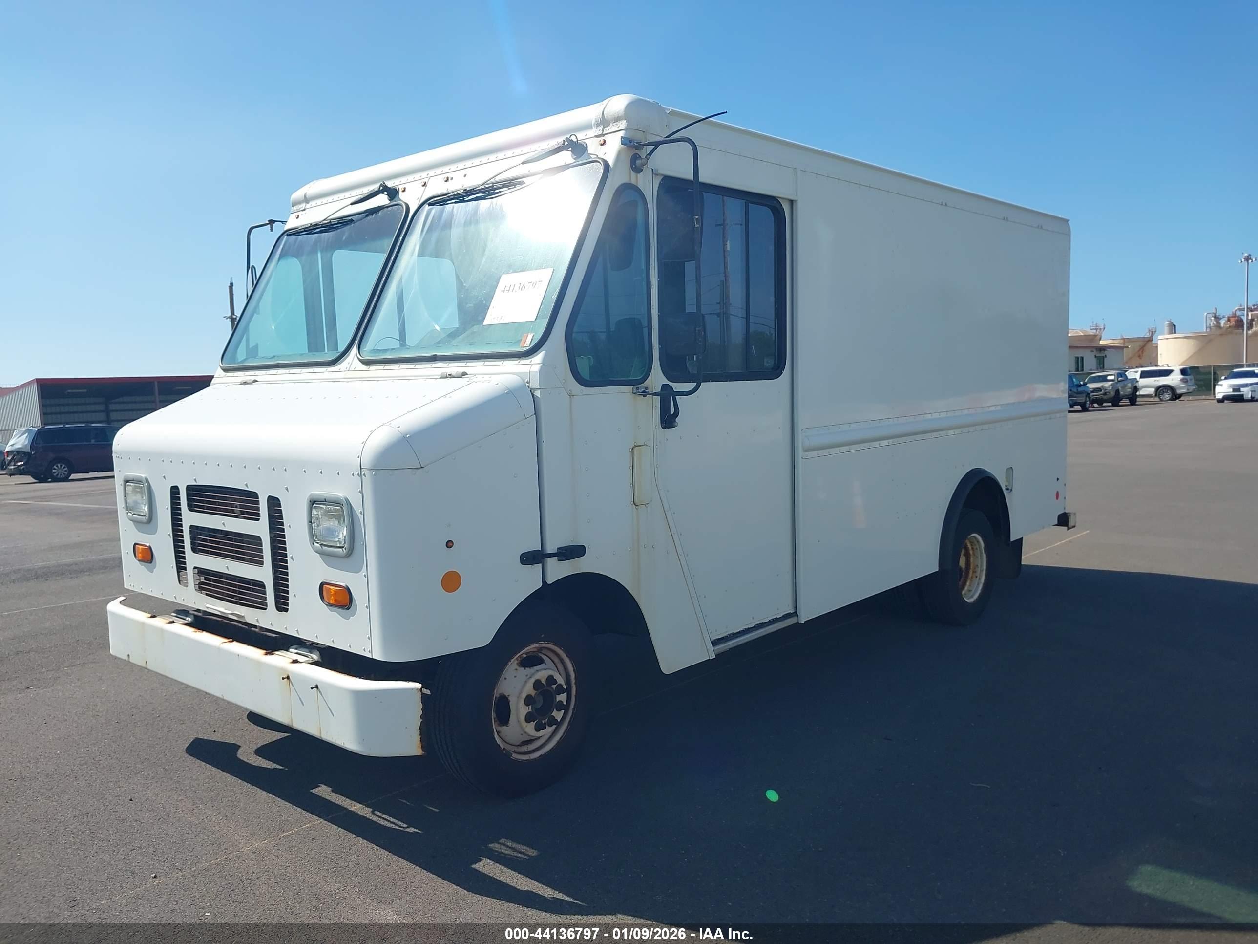 FORD E-350 image 2