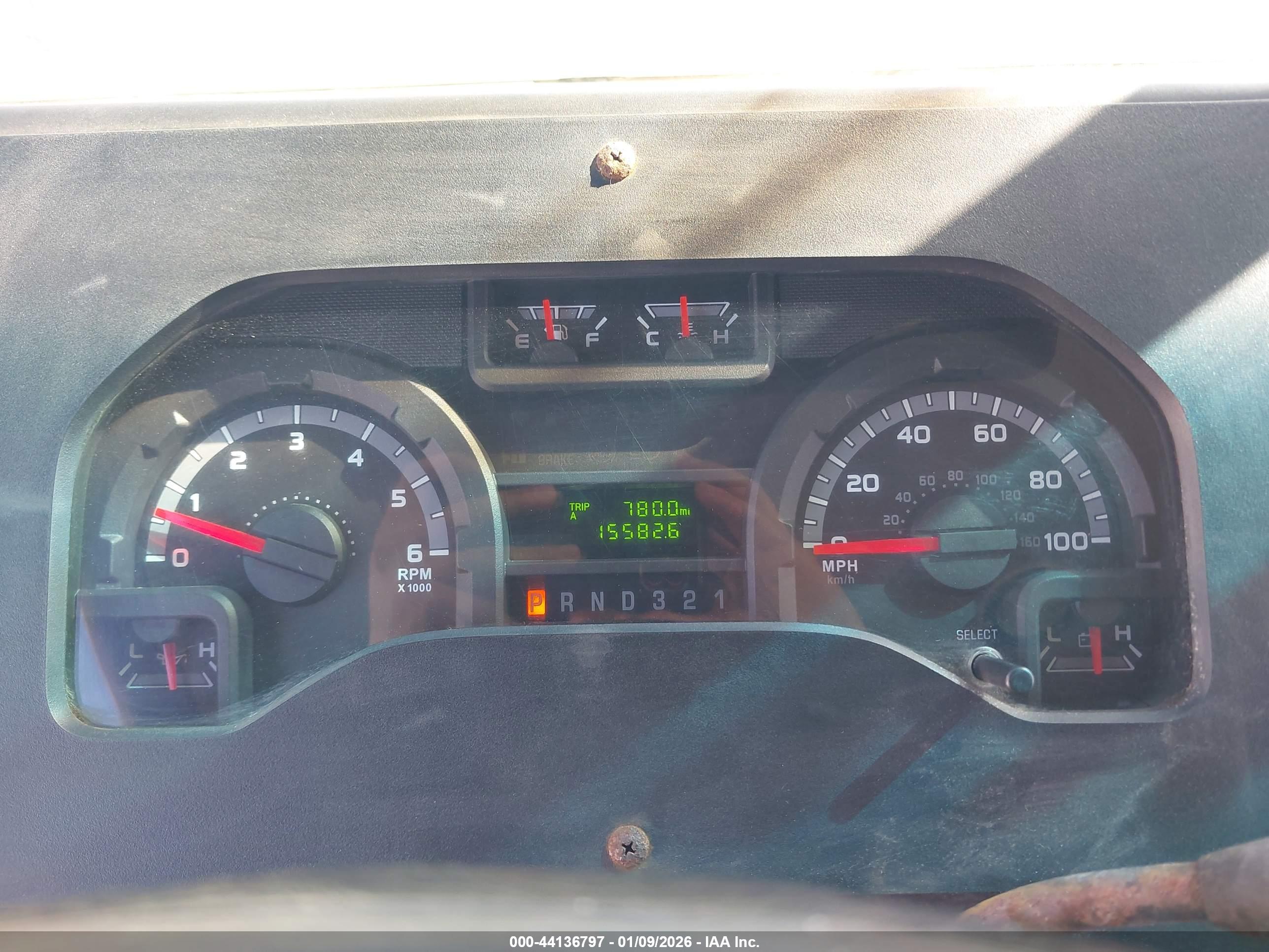 FORD E-350 image 6