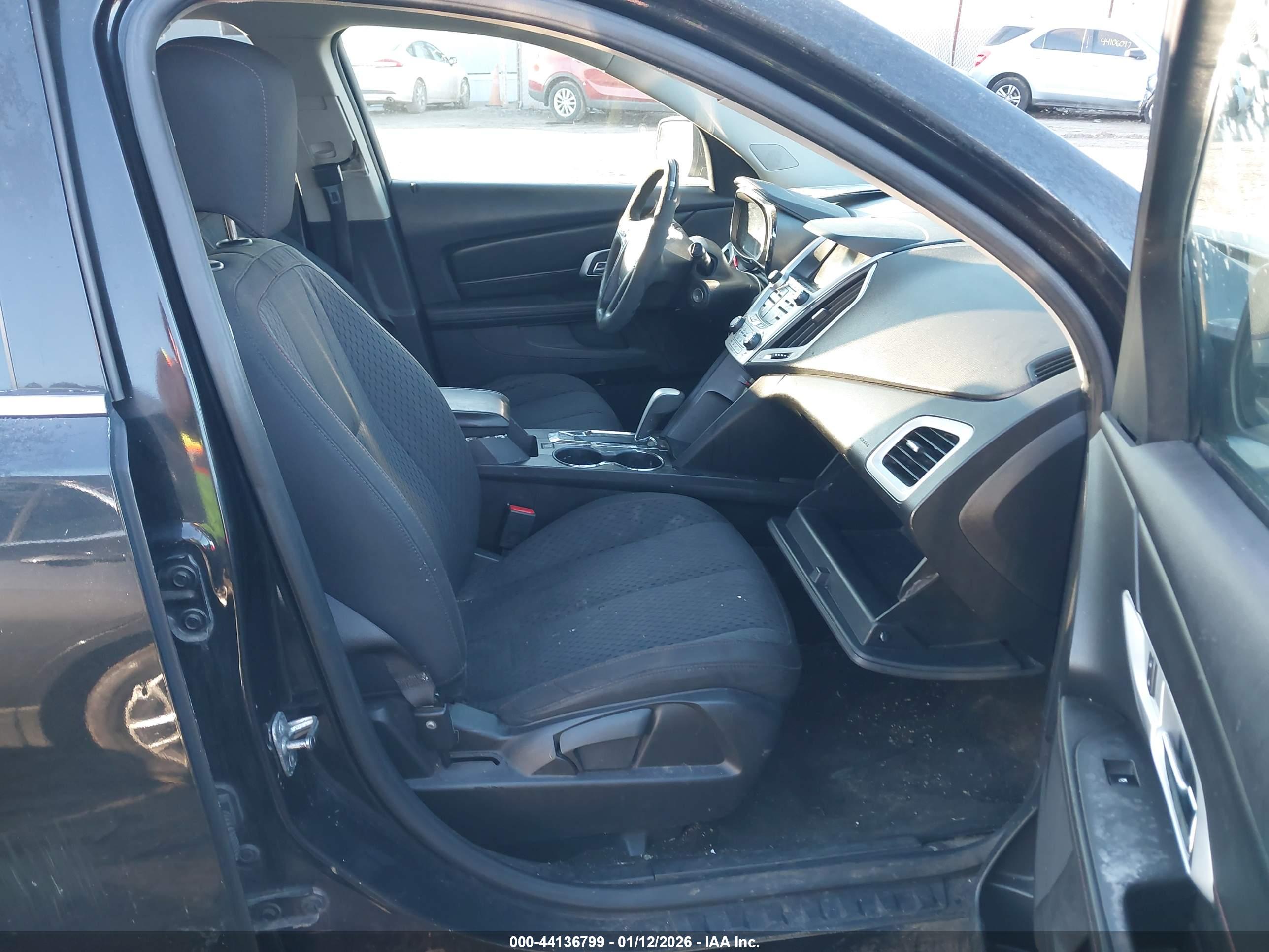 GMC TERRAIN image 5