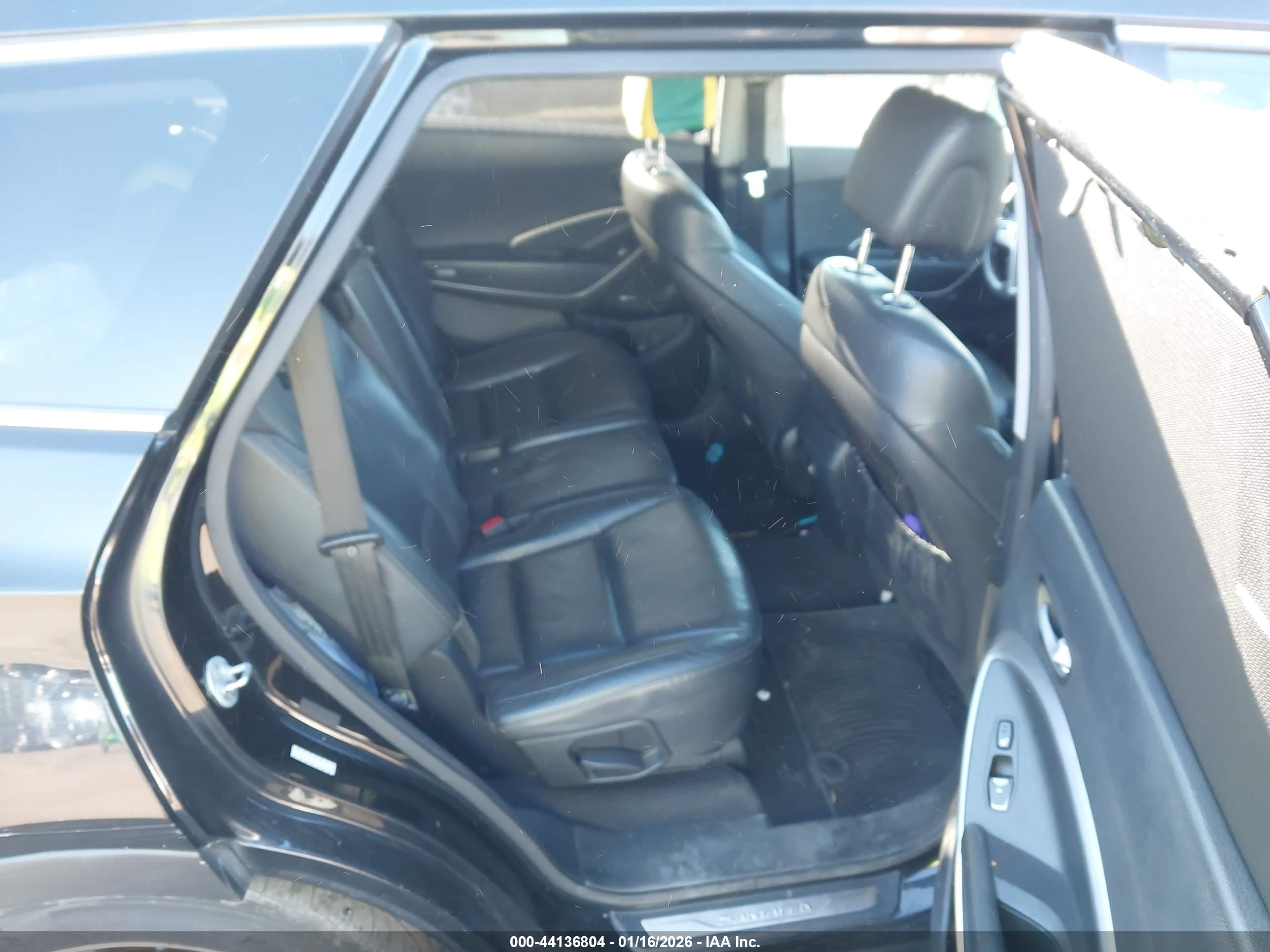 HYUNDAI SANTA image 8