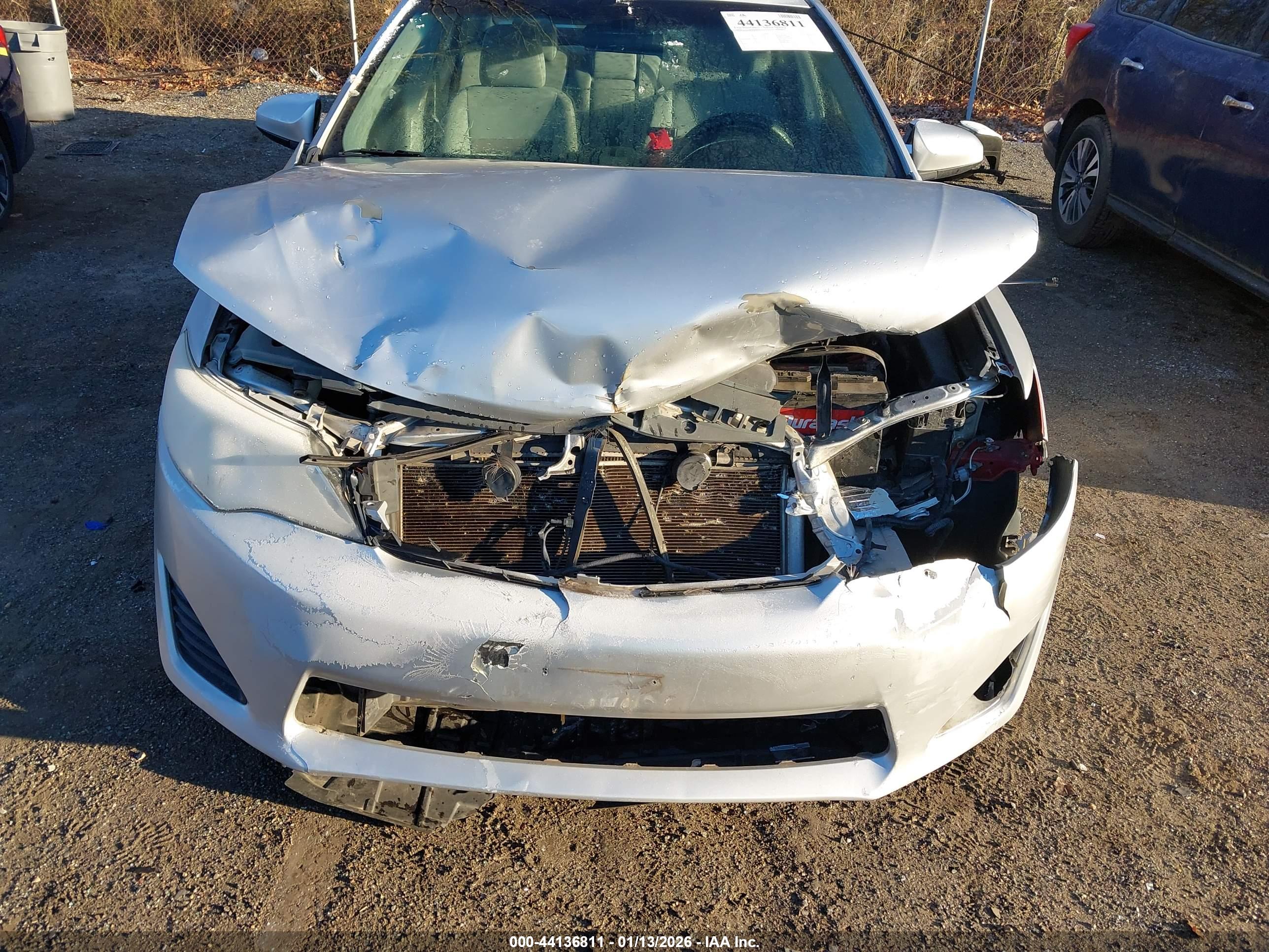 TOYOTA CAMRY image 6