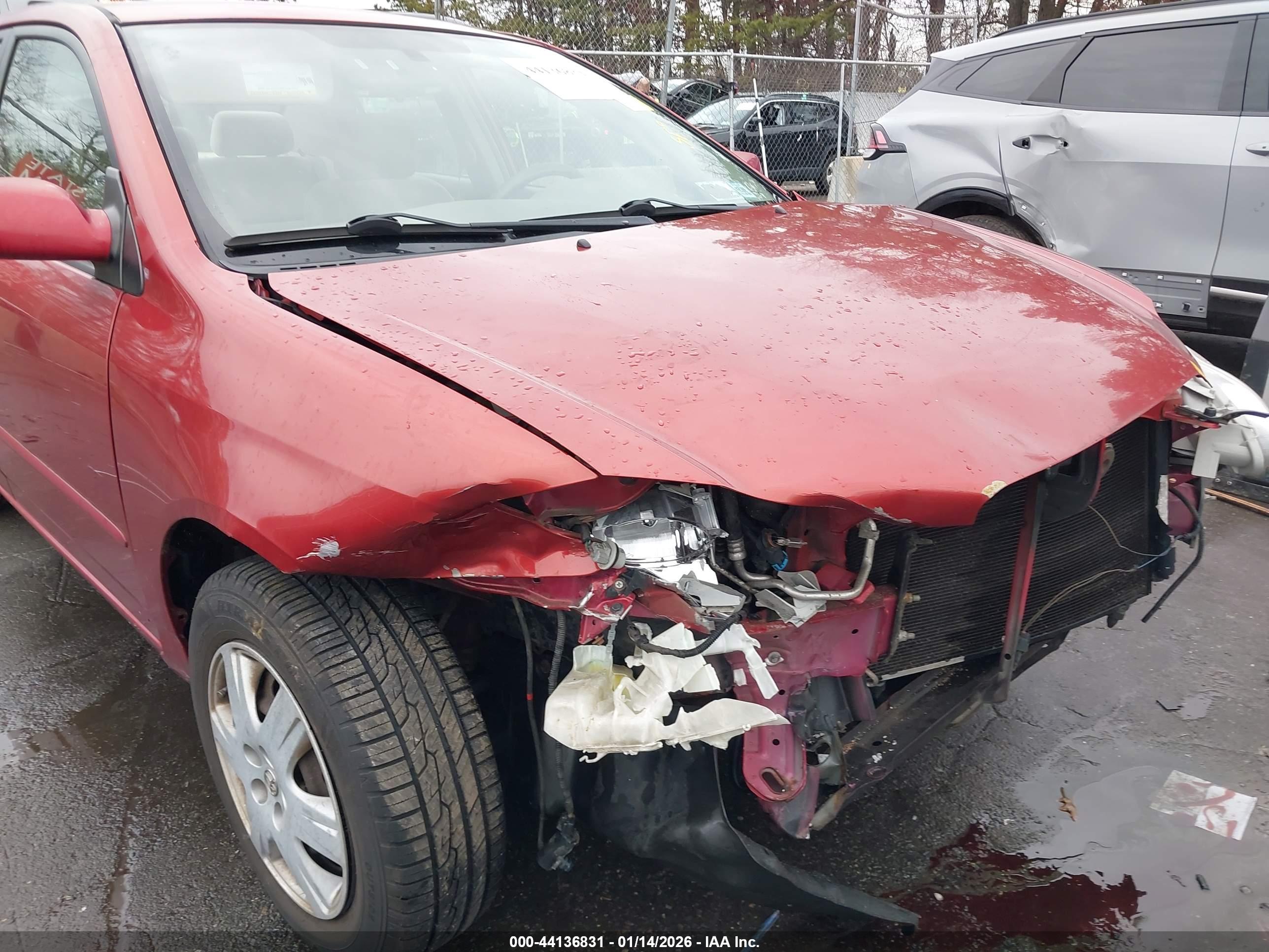 TOYOTA COROLLA image 6