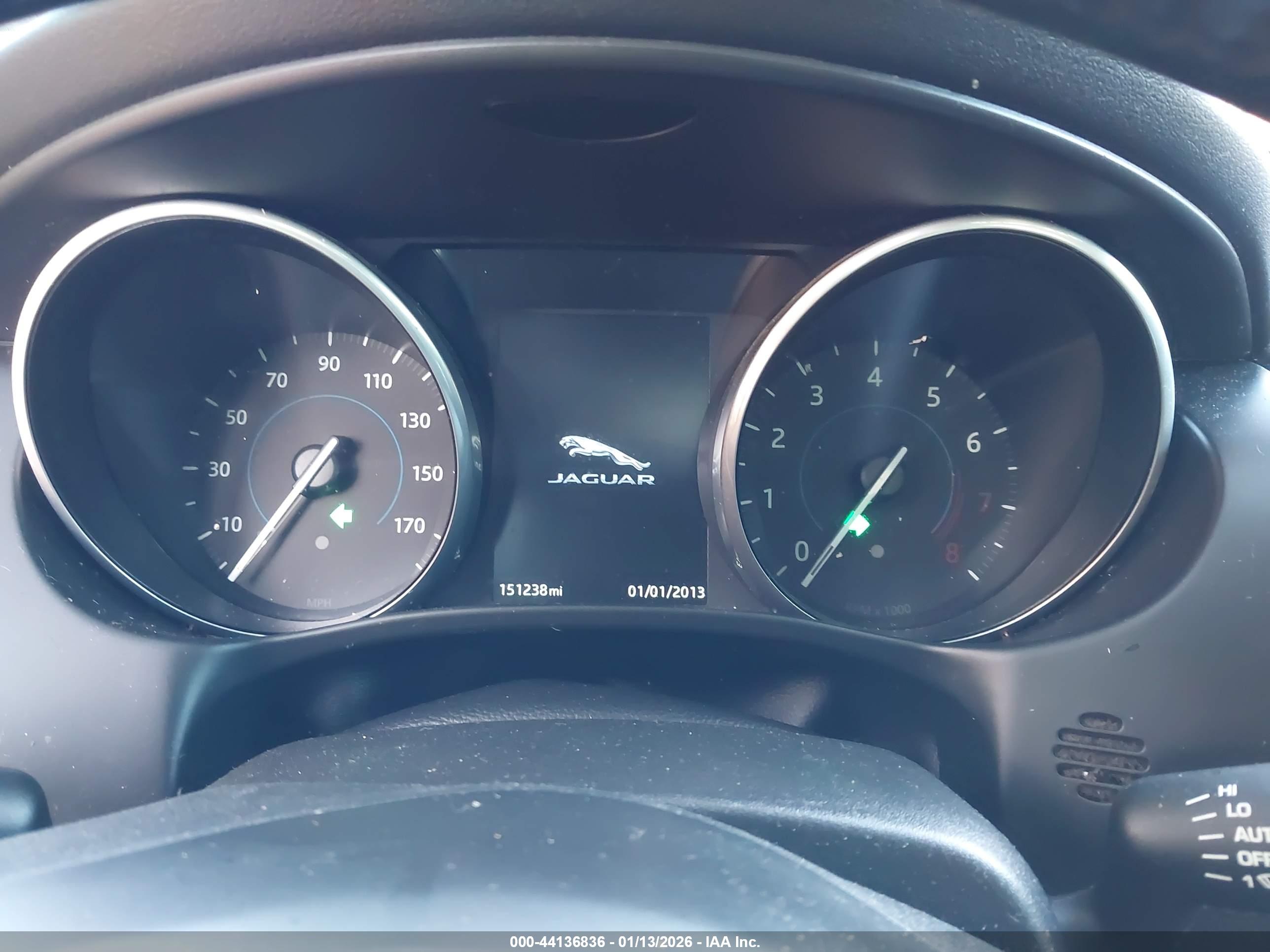 JAGUAR XE image 7