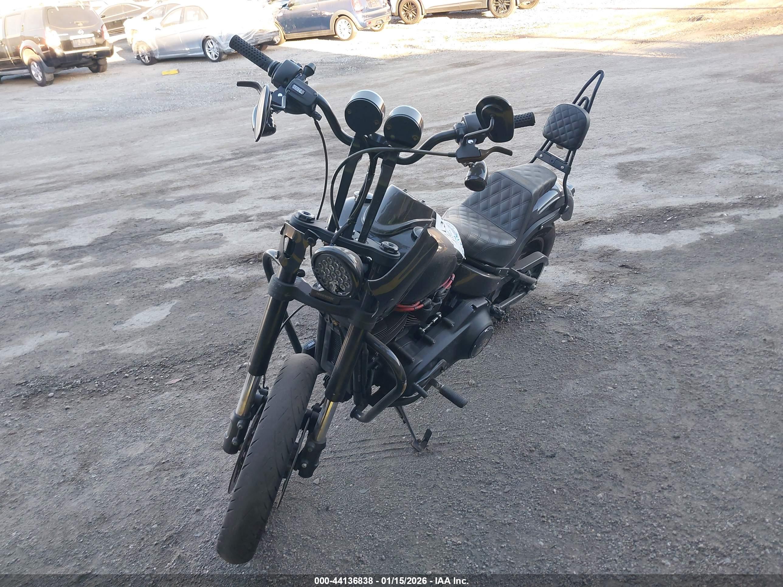 HARLEY-DAVIDSON FXLRS image 2
