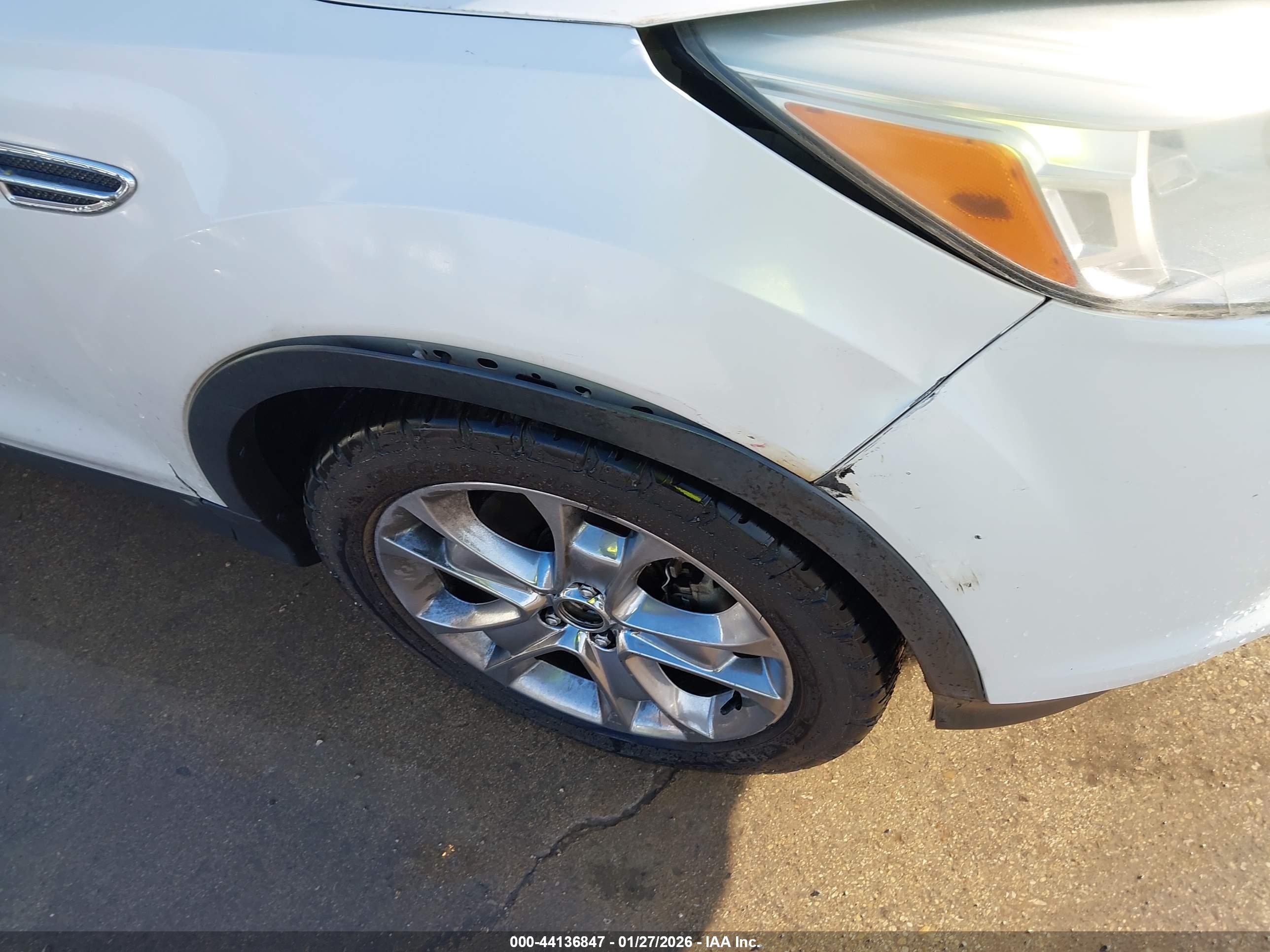 FORD ESCAPE image 6