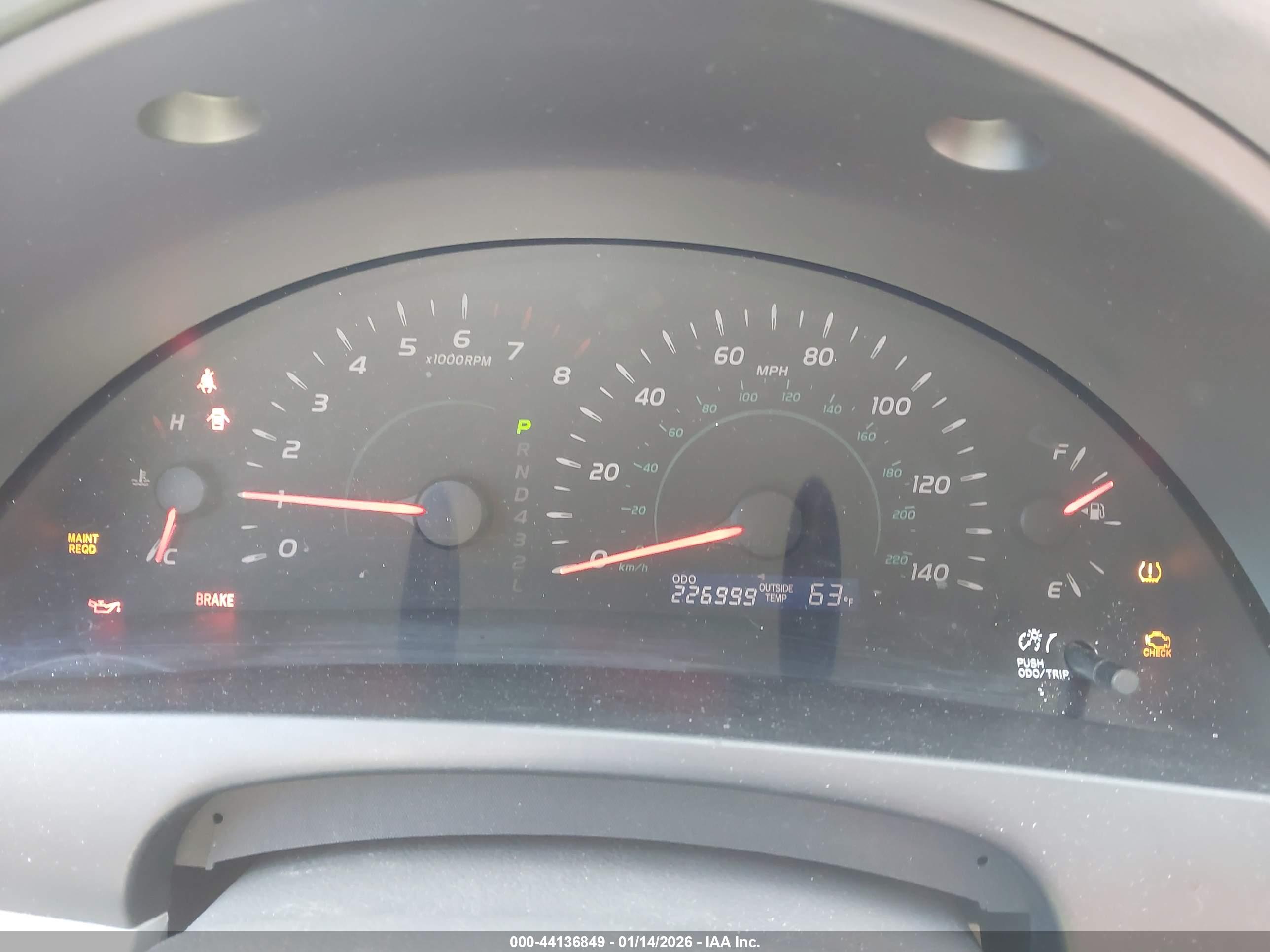 TOYOTA CAMRY image 7