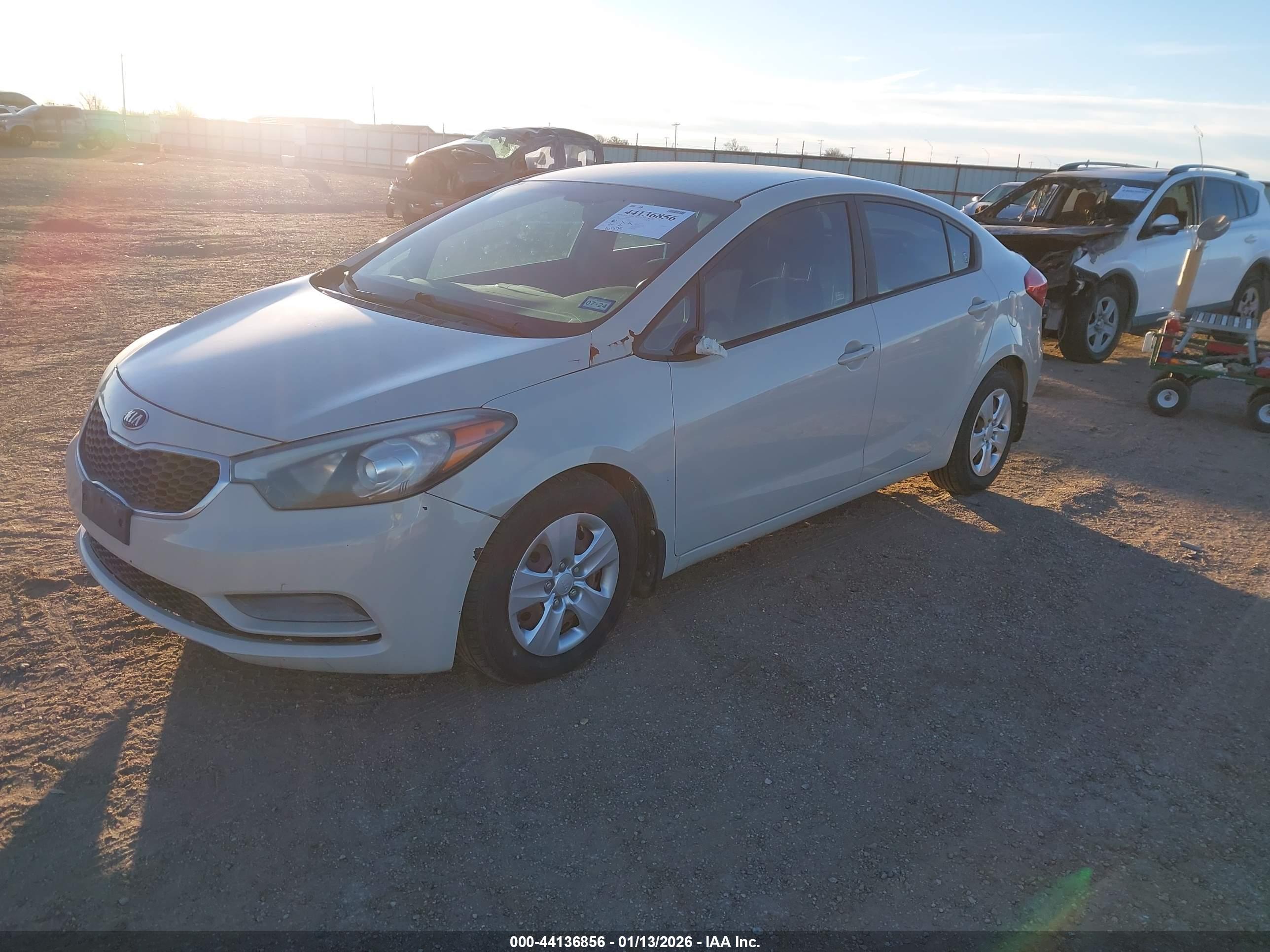 KIA FORTE image 2
