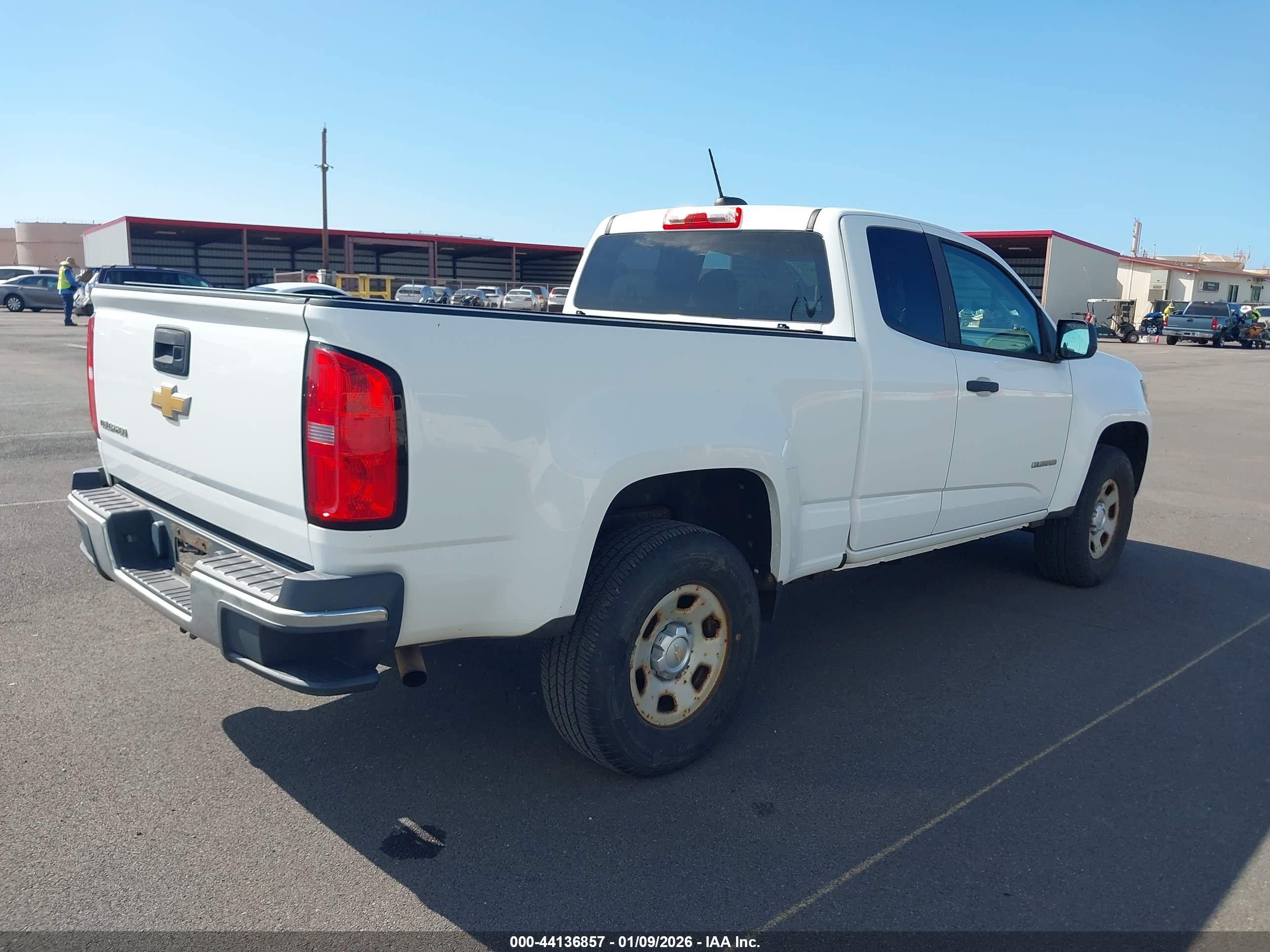 CHEVROLET COLORADO image 4