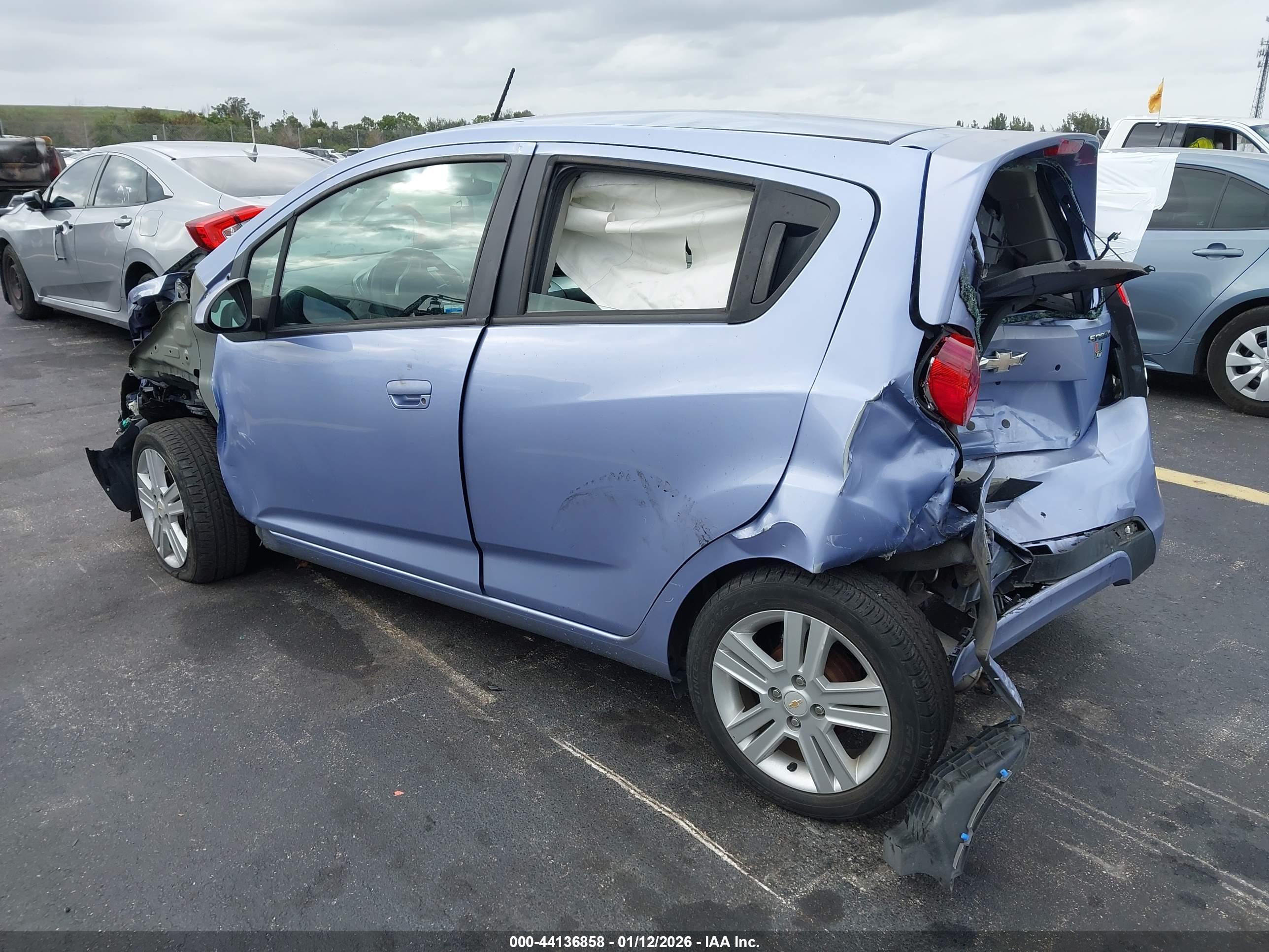 CHEVROLET SPARK image 3