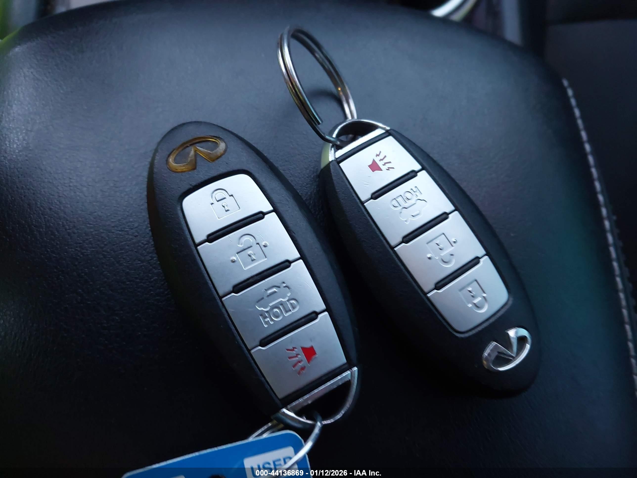 INFINITI Q50 image 11
