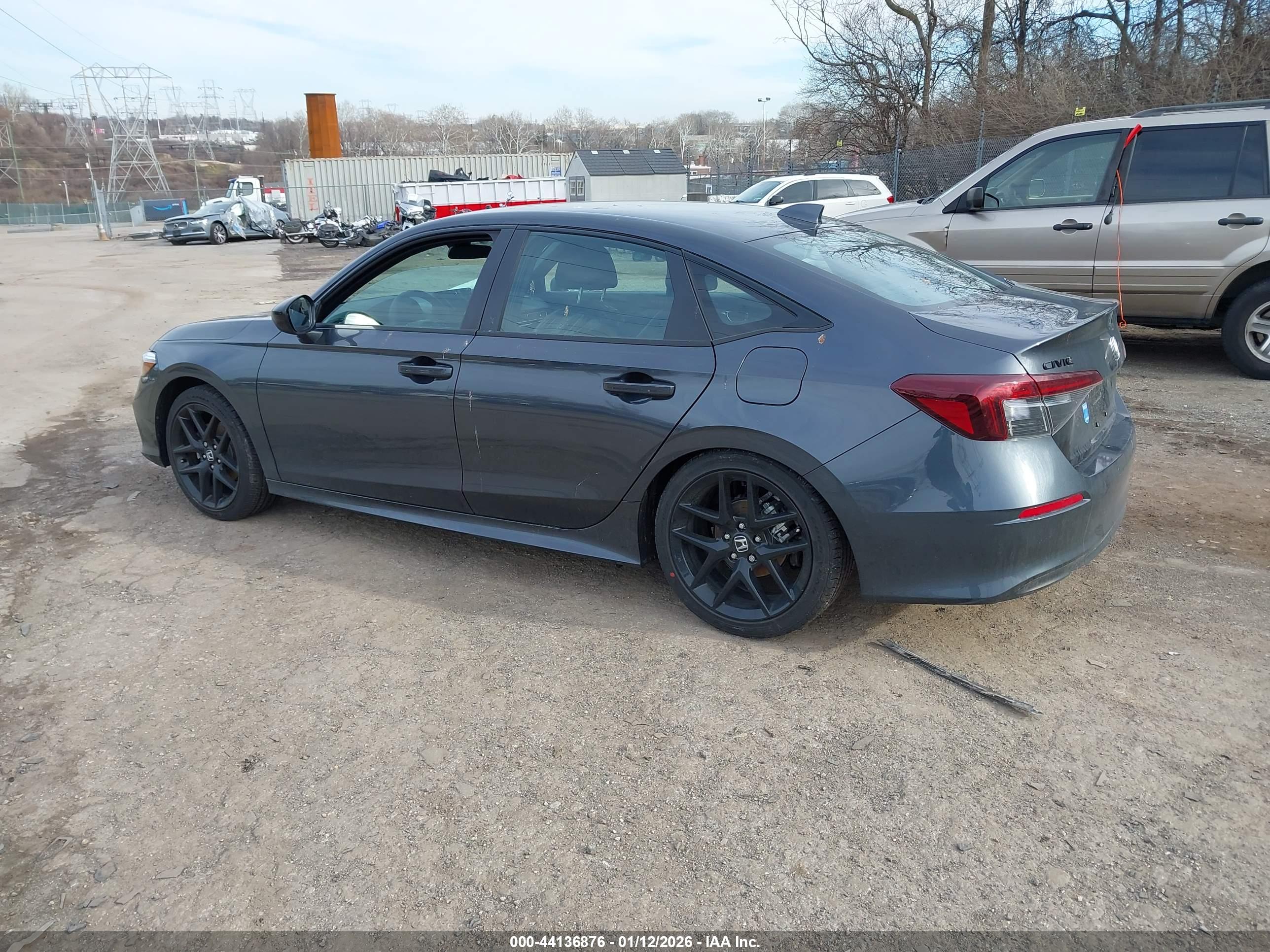 HONDA CIVIC image 3