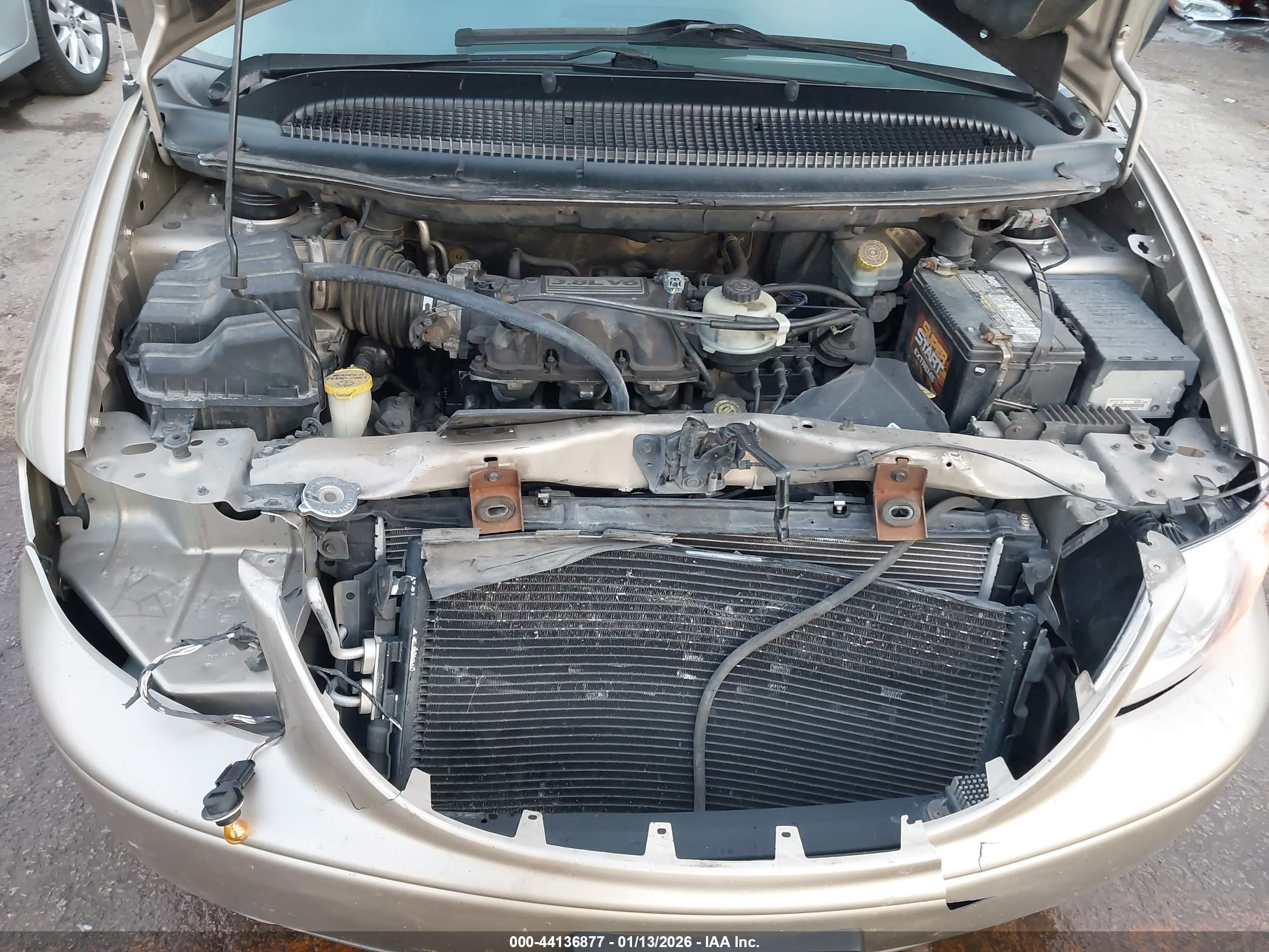 CHRYSLER TOWN image 10