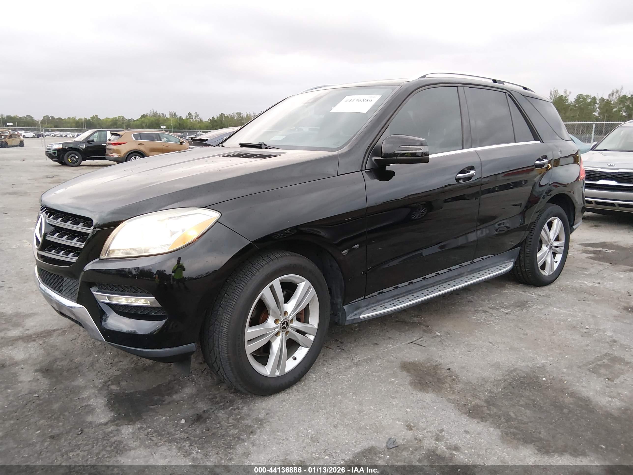 MERCEDES-BENZ ML image 2