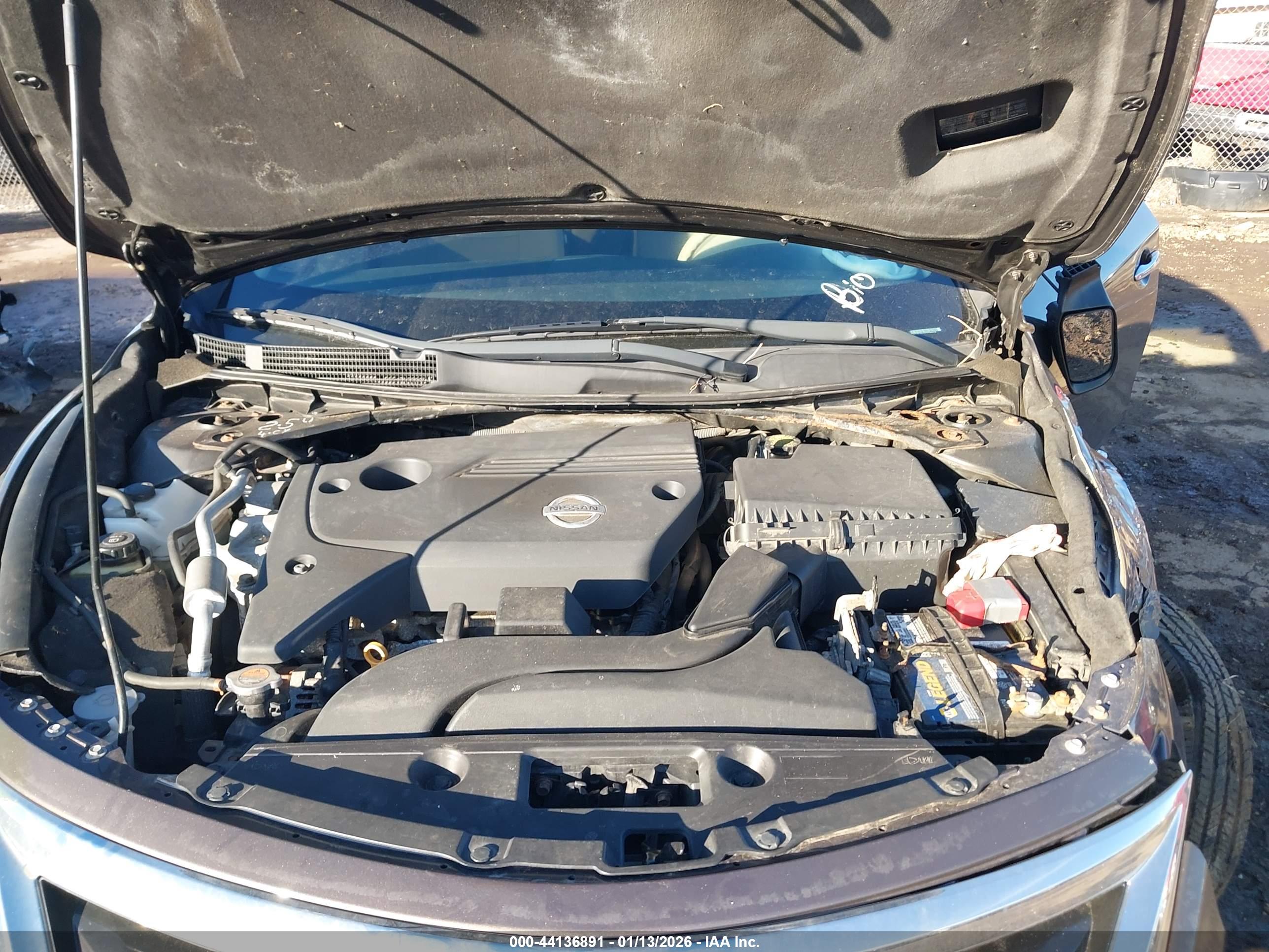NISSAN ALTIMA image 10