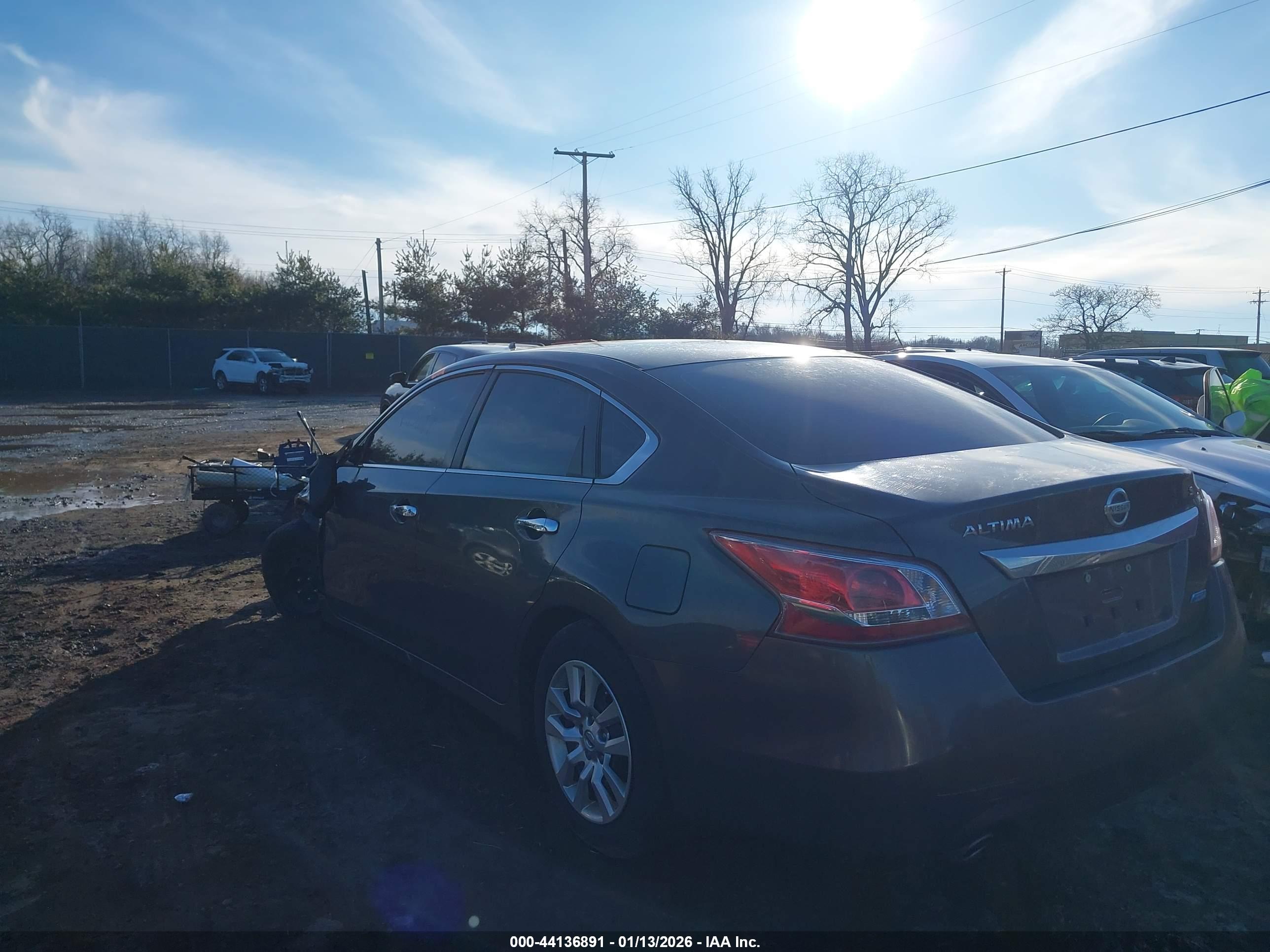 NISSAN ALTIMA image 3
