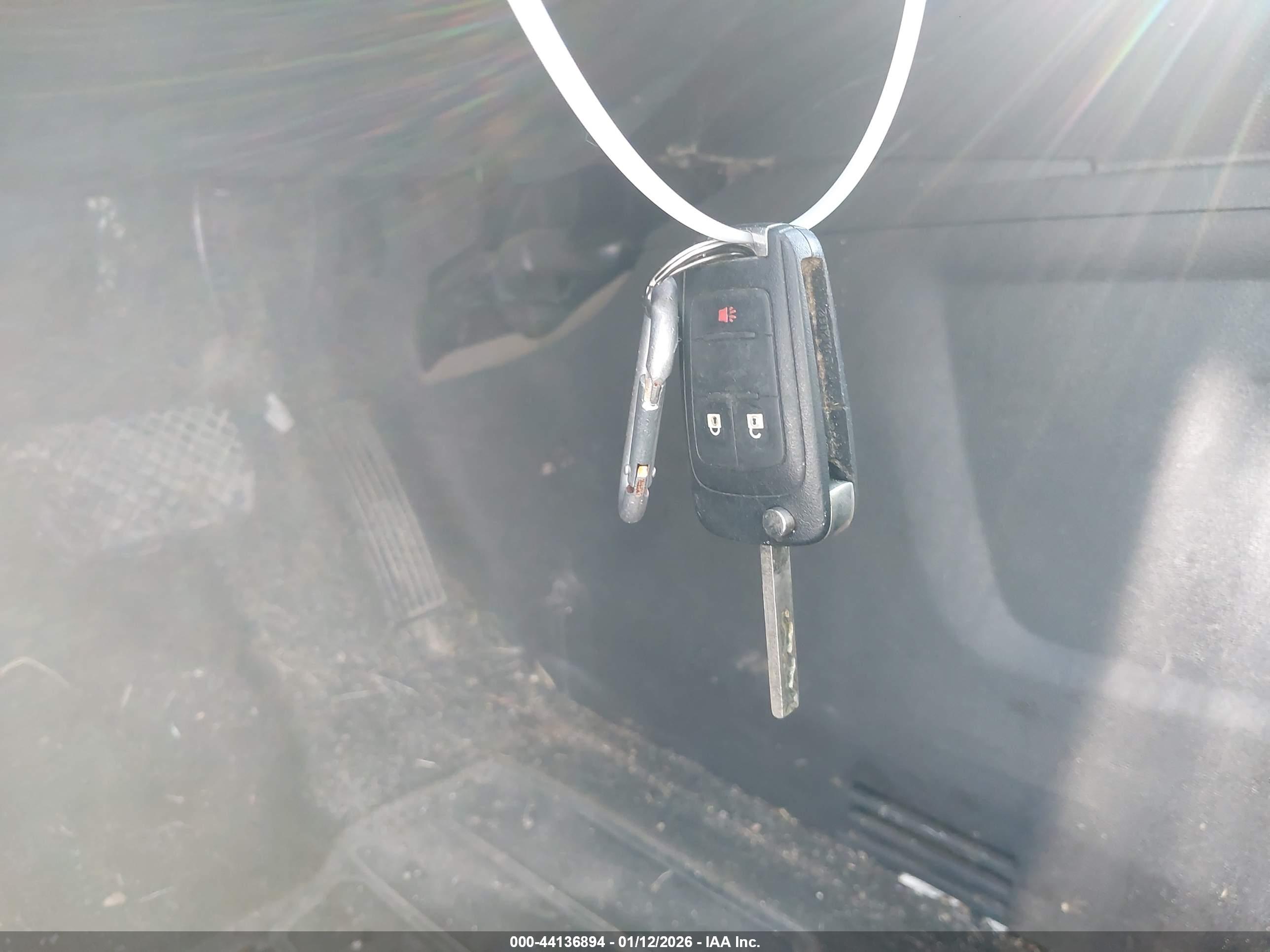 CHEVROLET EQUINOX image 11