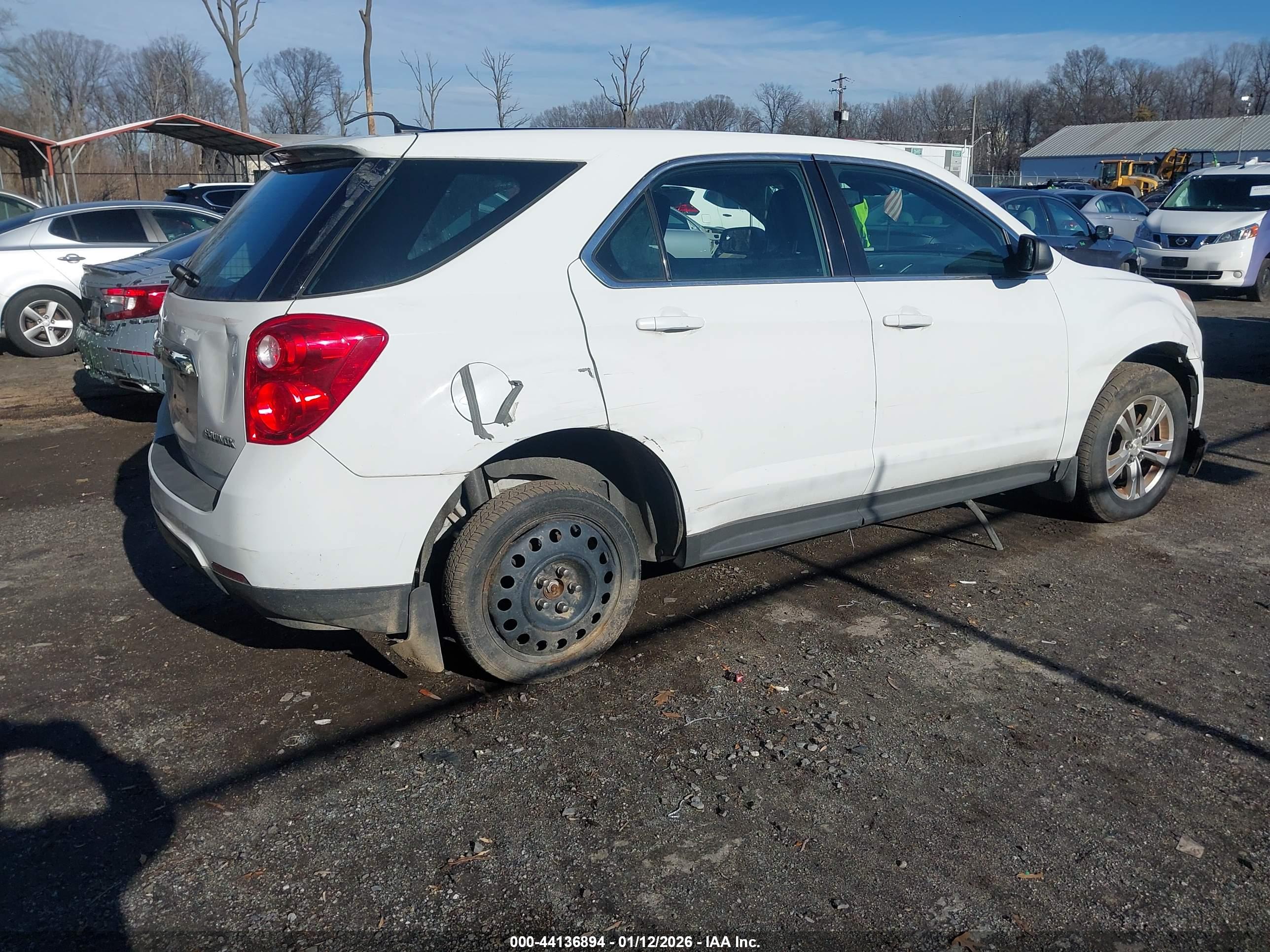 CHEVROLET EQUINOX image 4