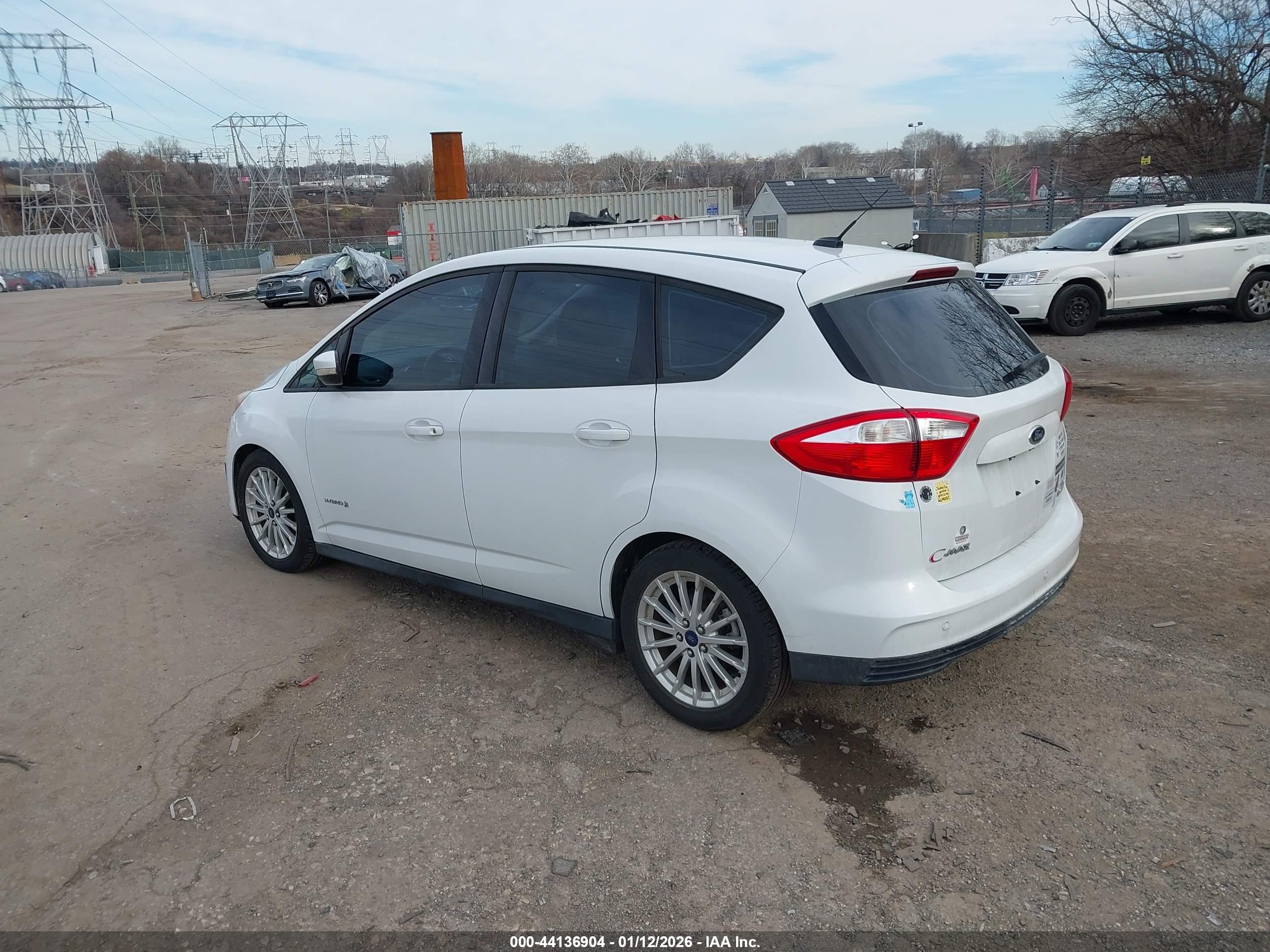 FORD C-MAX image 3