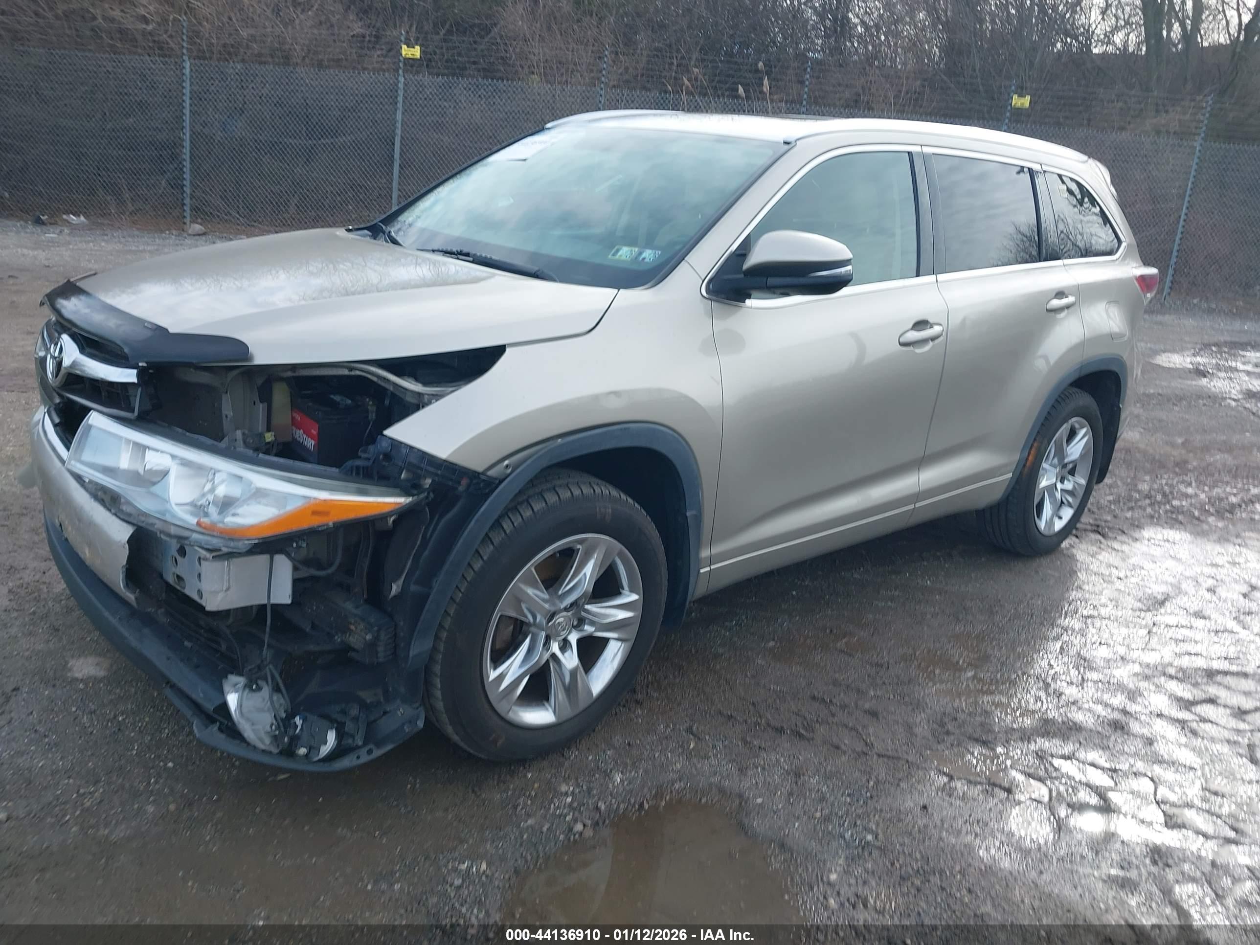 TOYOTA HIGHLANDER image 2