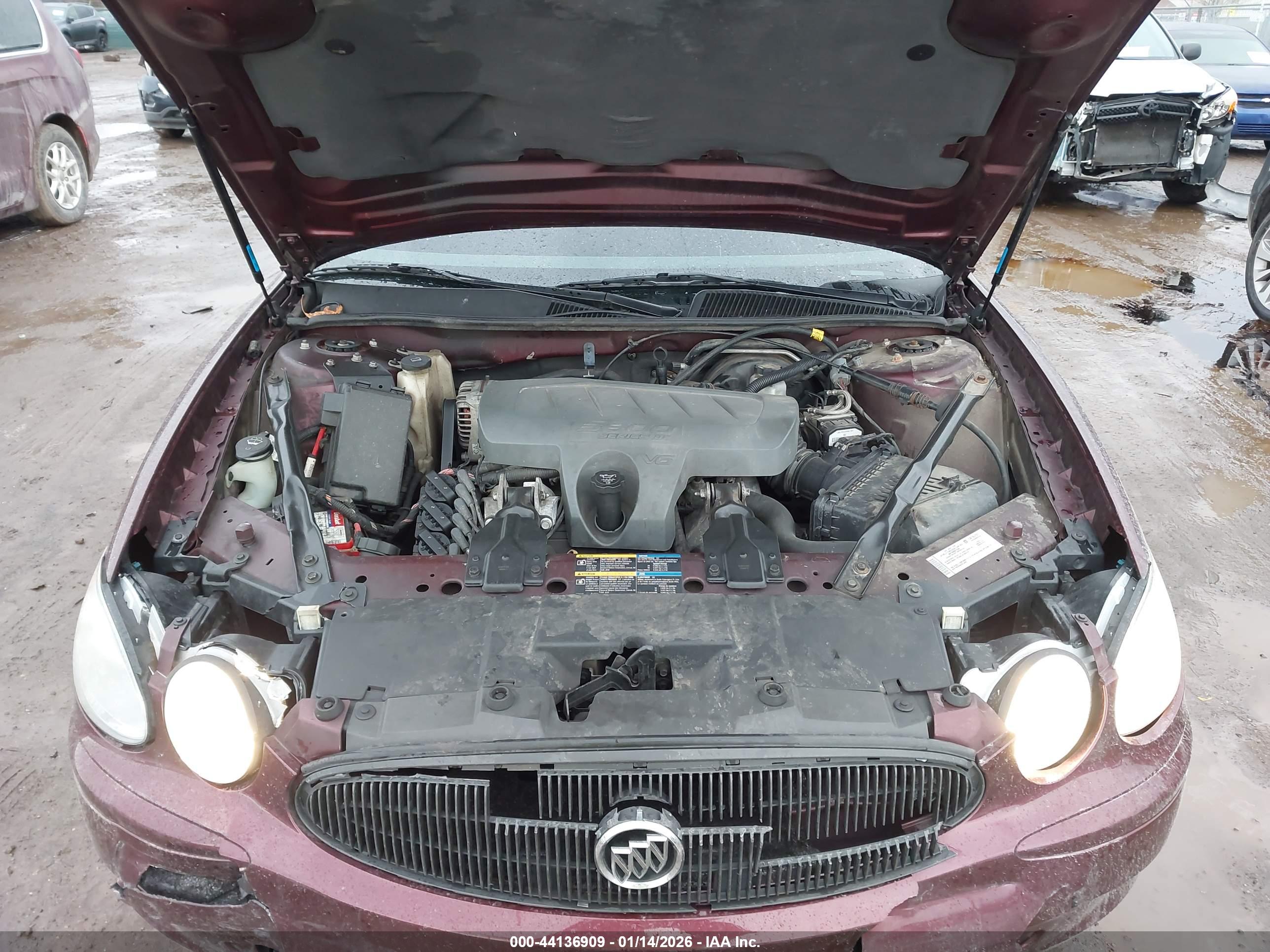 BUICK LACROSSE image 10
