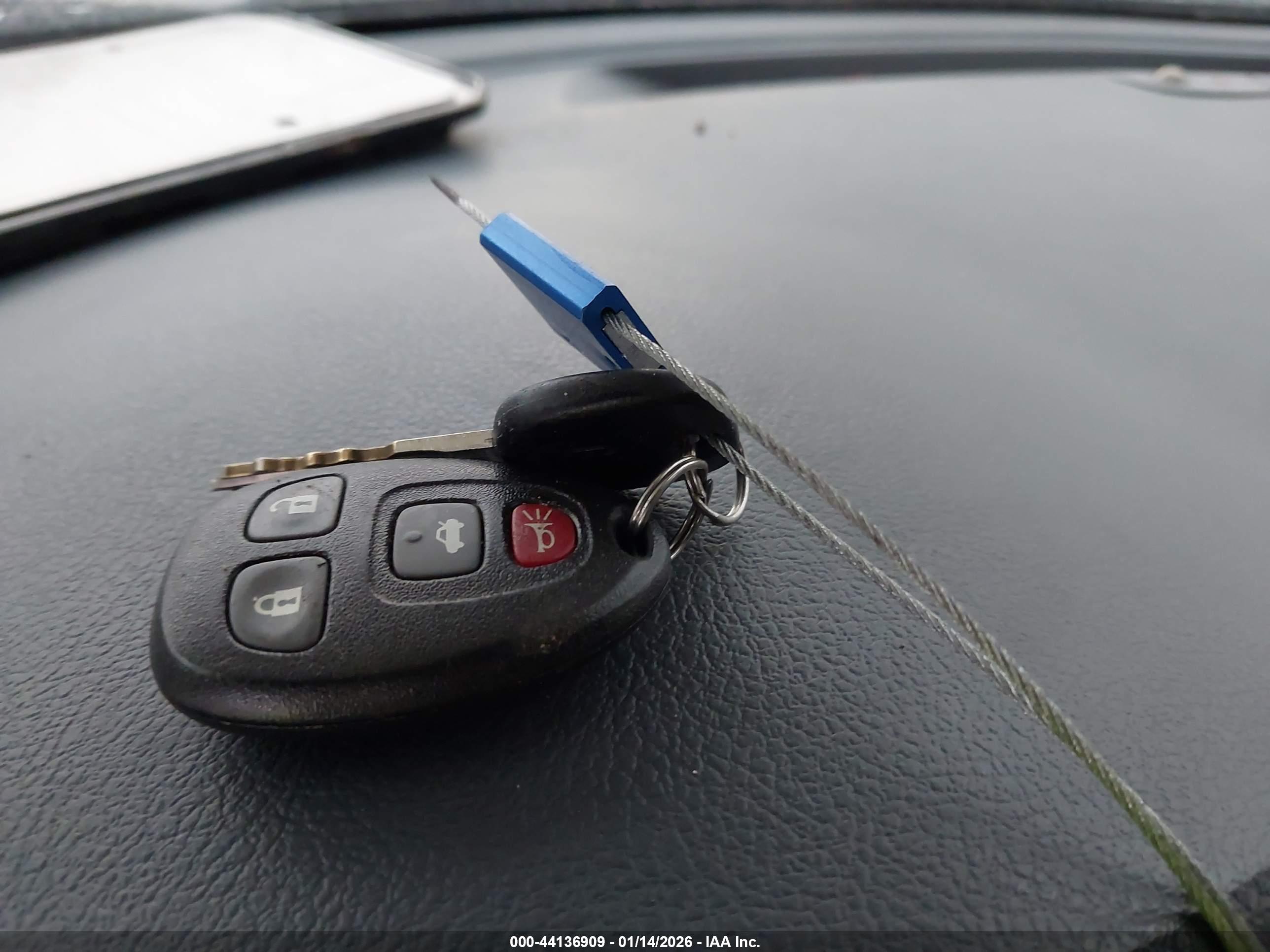 BUICK LACROSSE image 11