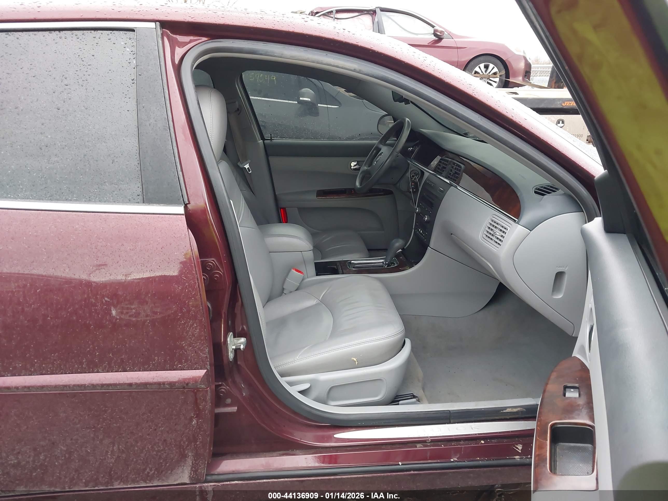 BUICK LACROSSE image 5