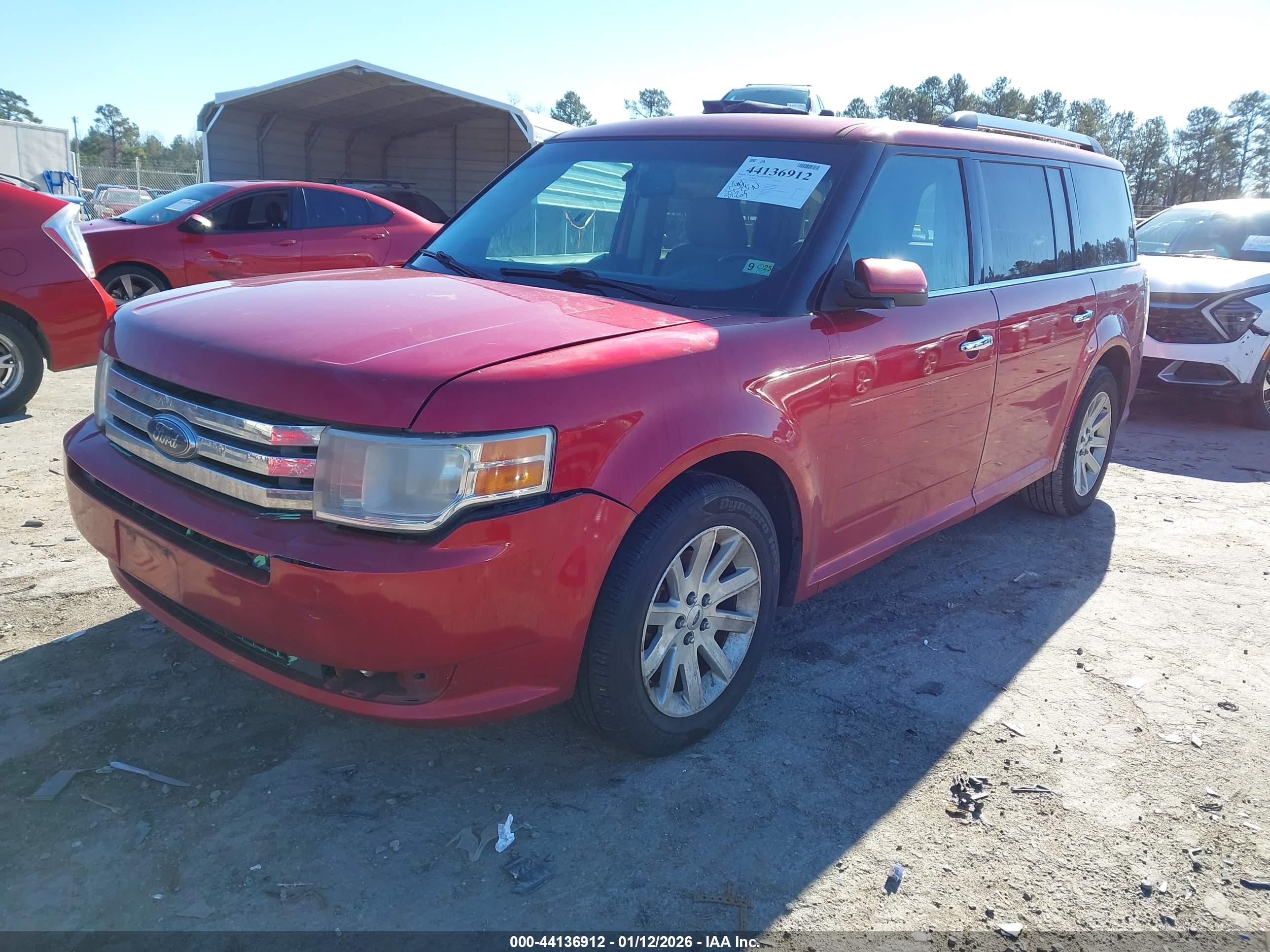 FORD FLEX image 2
