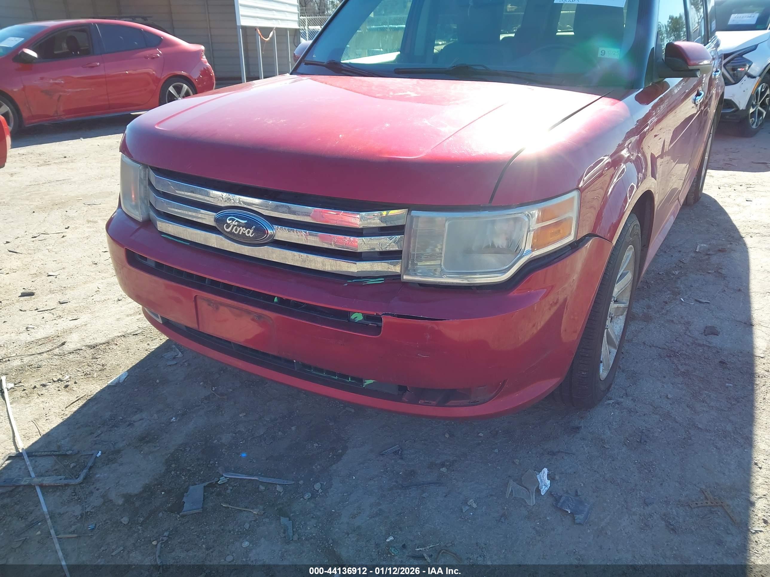 FORD FLEX image 6