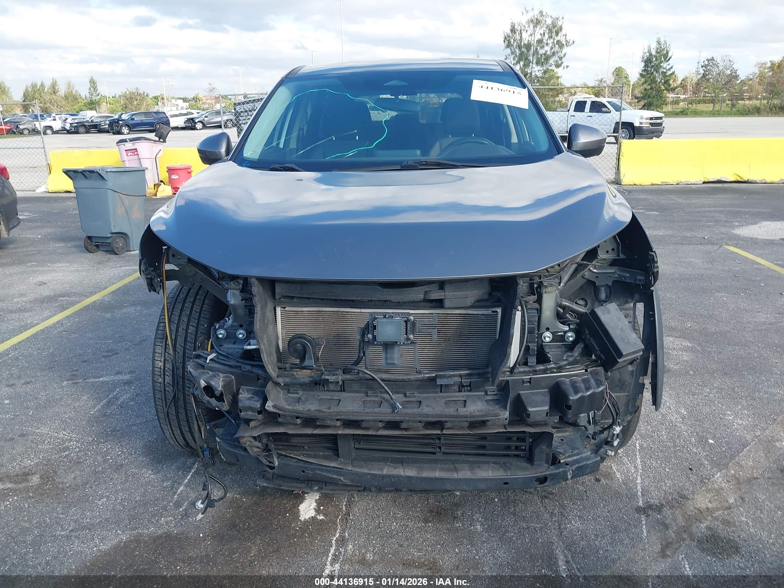 NISSAN ROGUE image 6