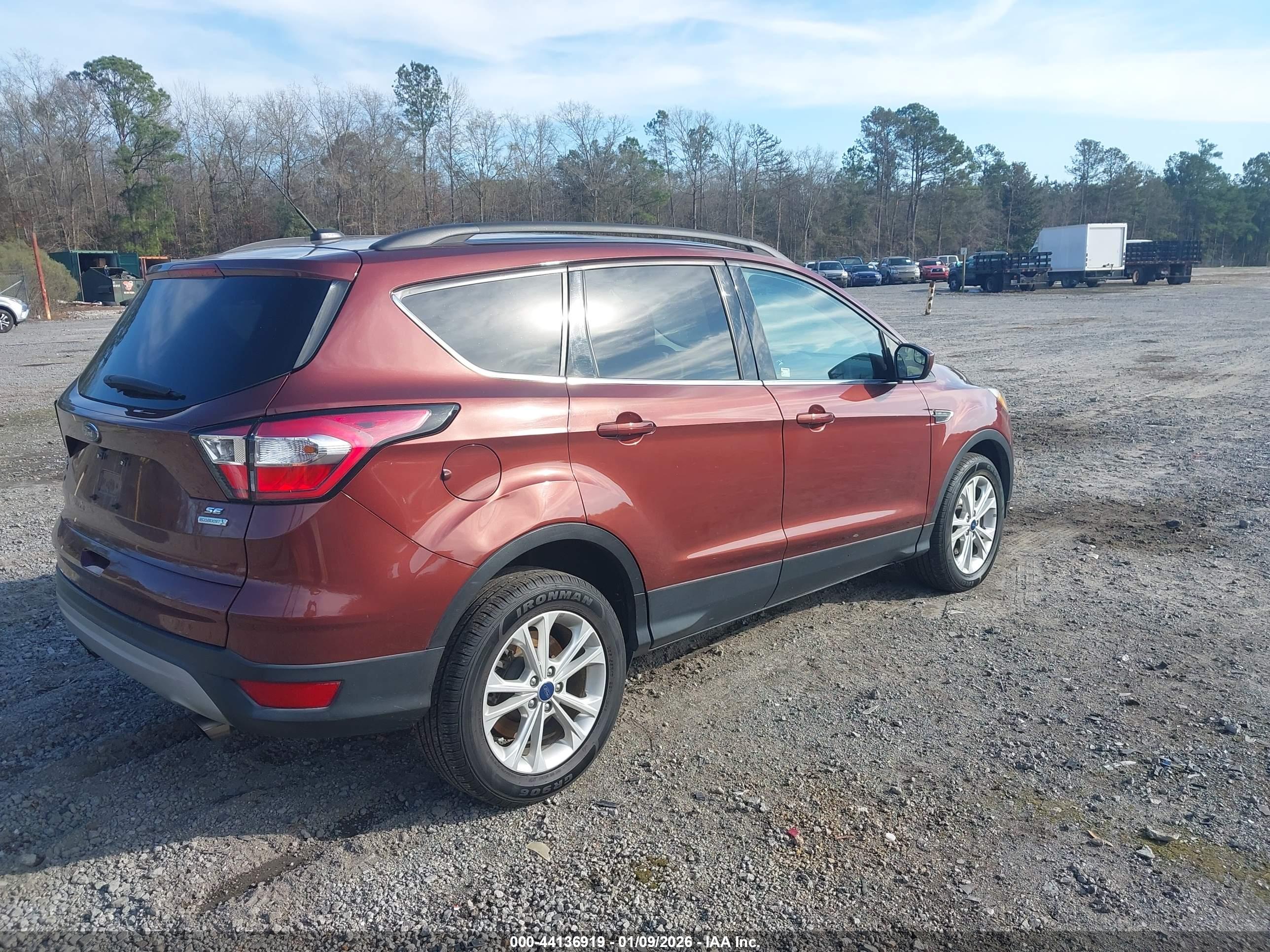FORD ESCAPE image 4