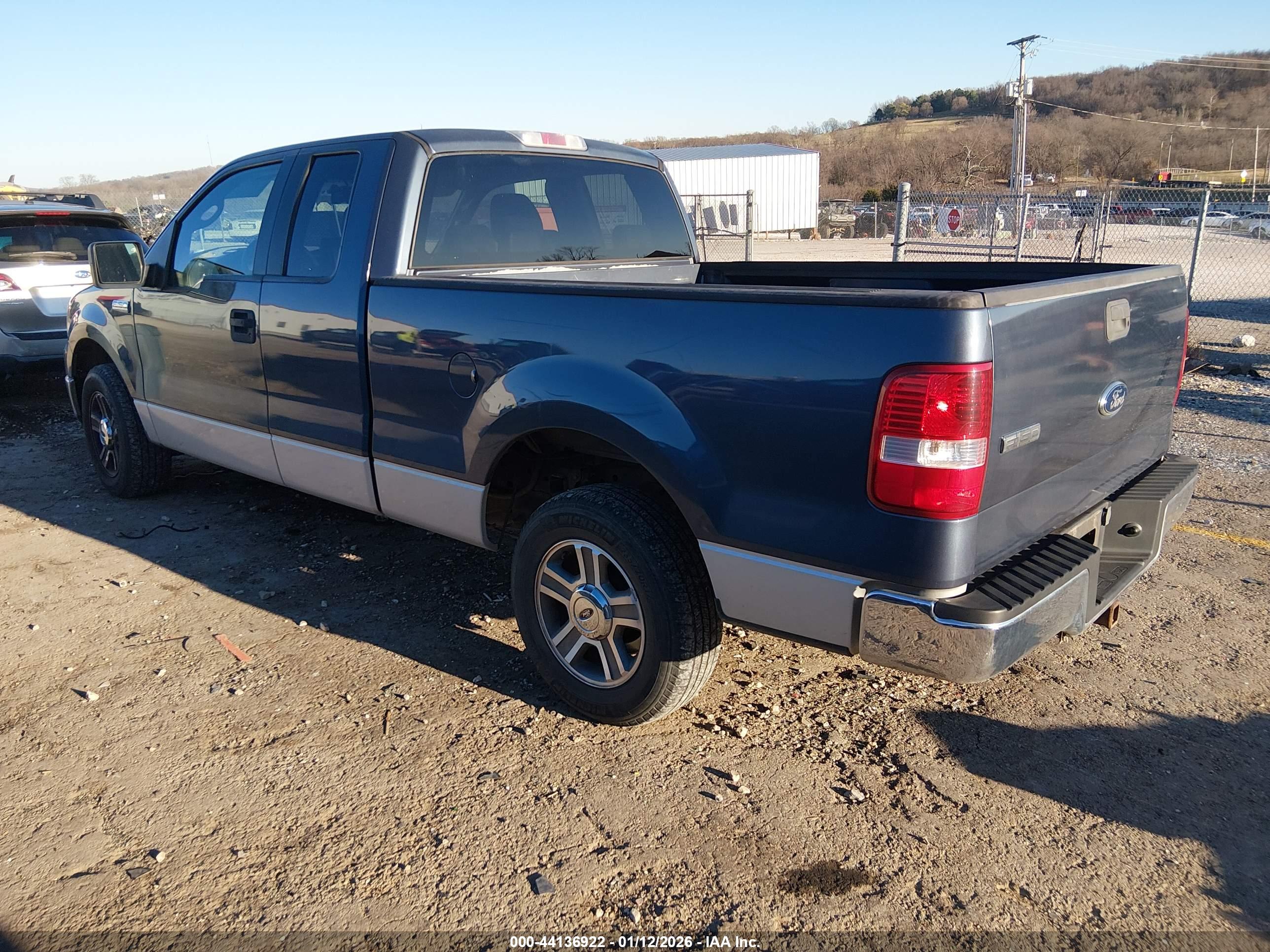 FORD F-150 image 3