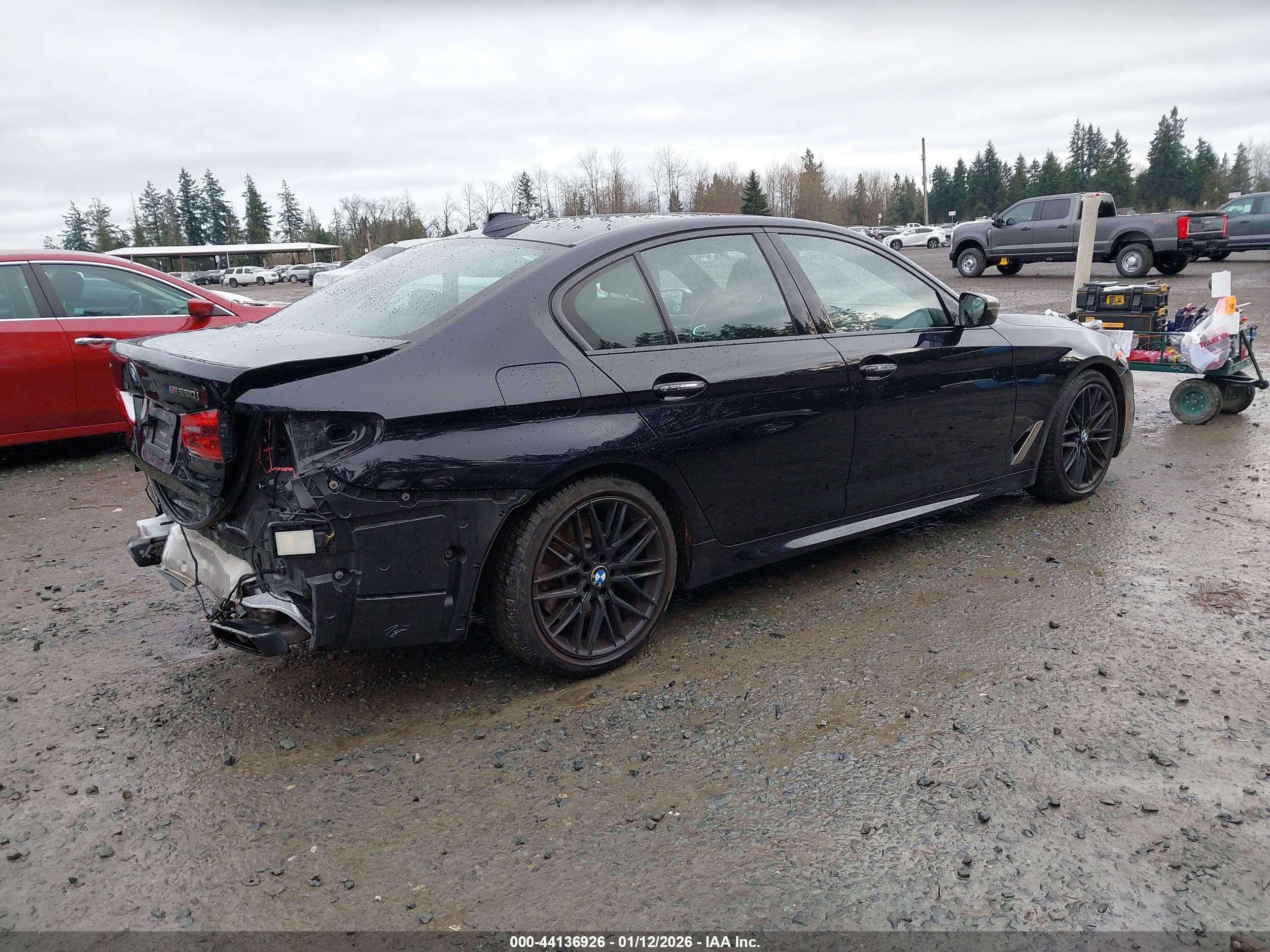 BMW M550I image 4