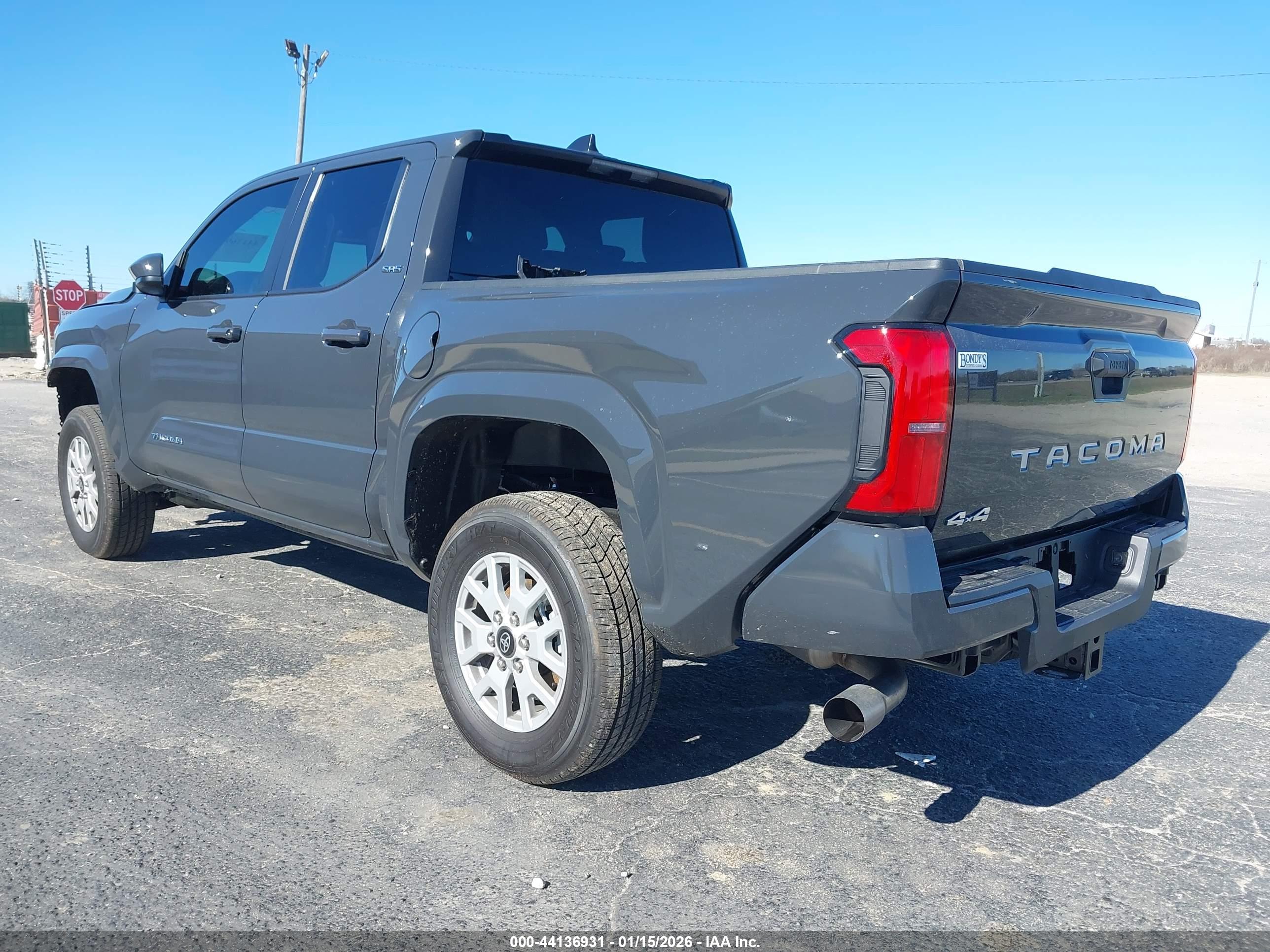 TOYOTA TACOMA image 3