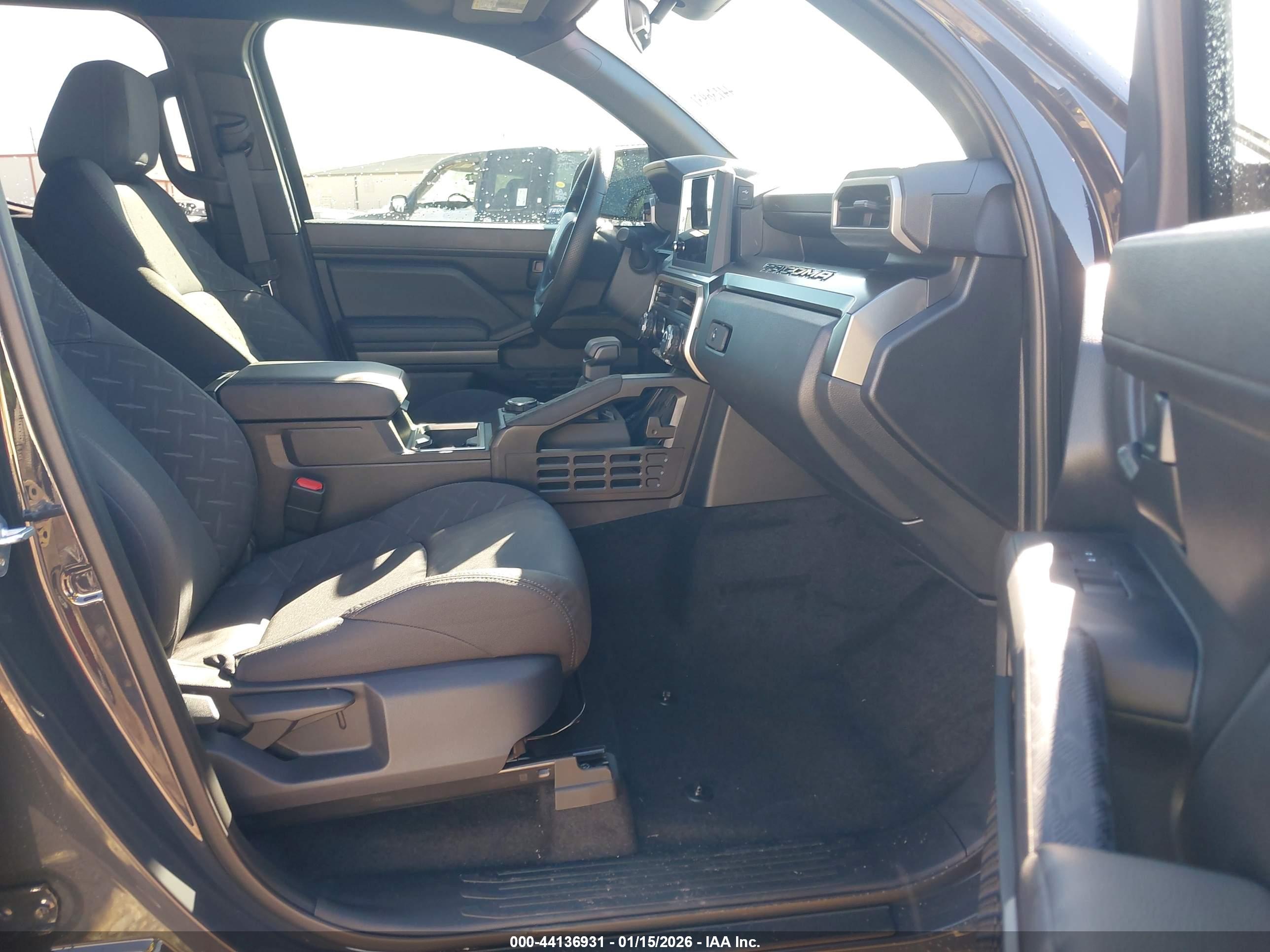 TOYOTA TACOMA image 5