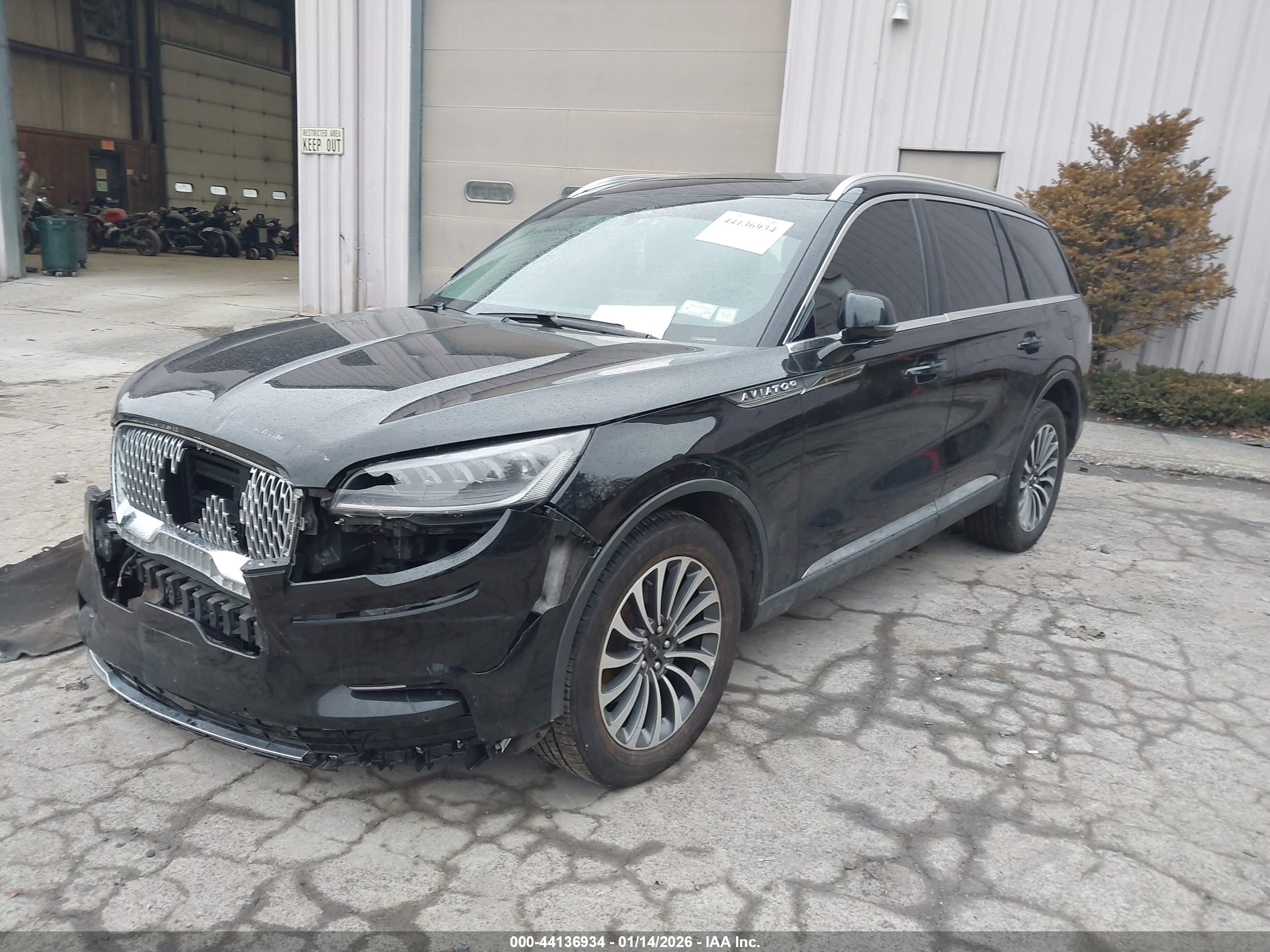 LINCOLN AVIATOR image 2