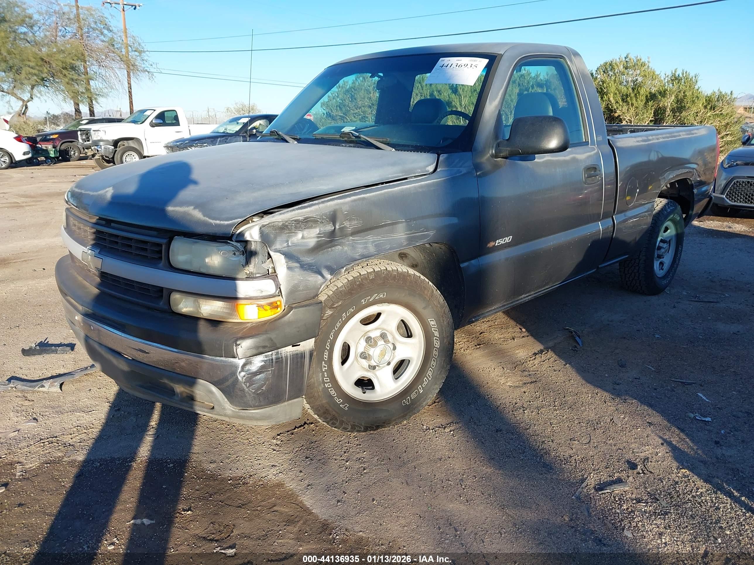 CHEVROLET SILVERADO image 2
