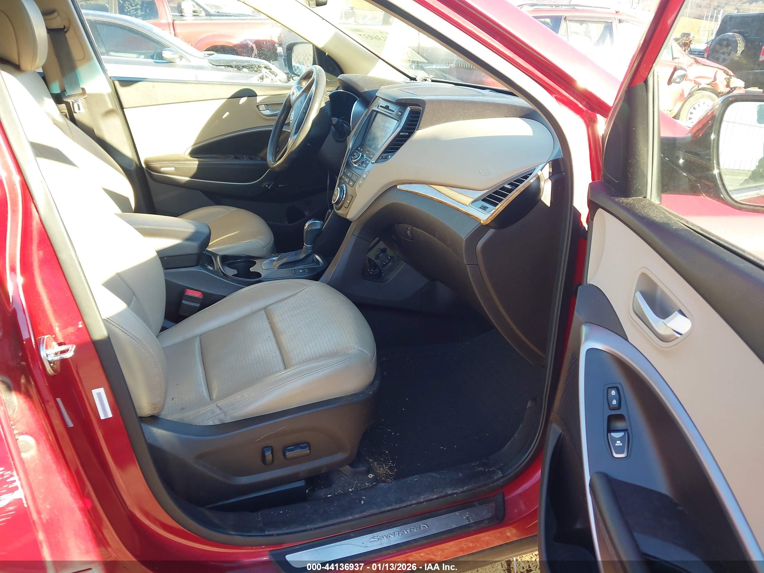 HYUNDAI SANTA image 5