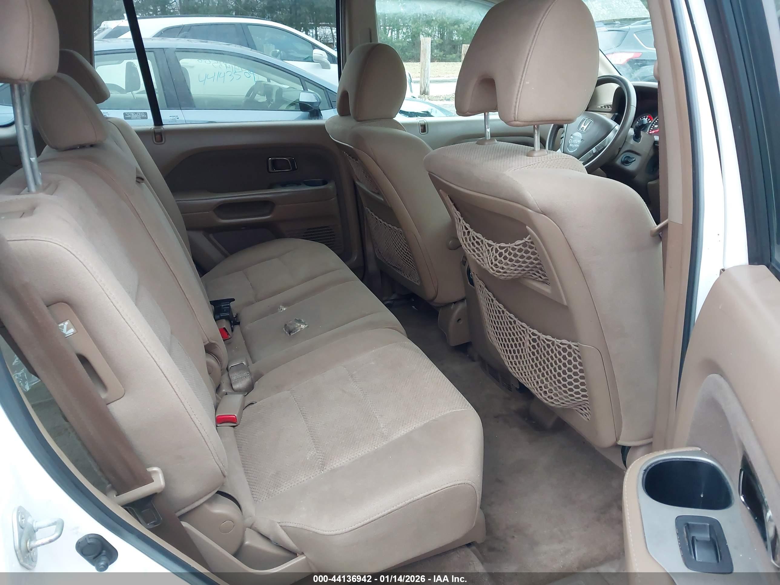 HONDA PILOT image 8