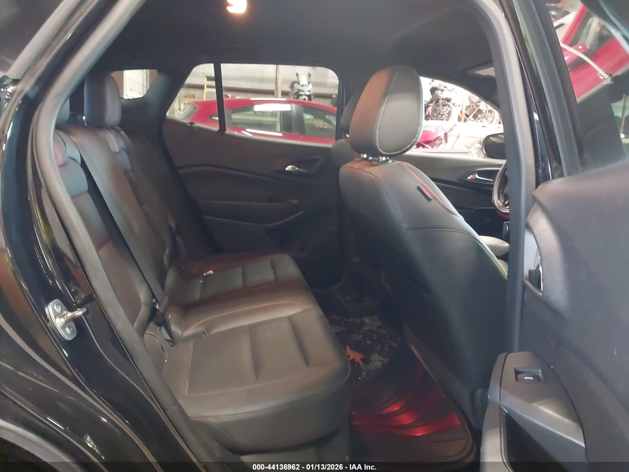 CHEVROLET TRAX image 8