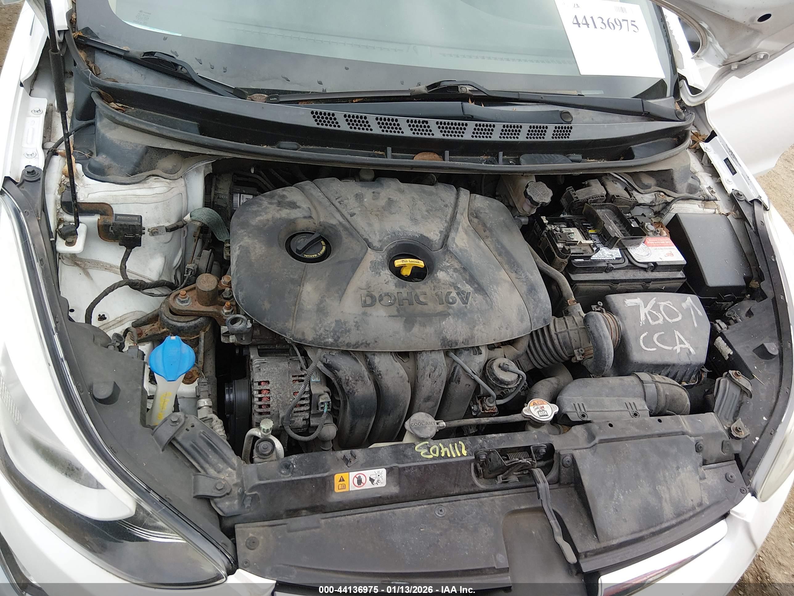 HYUNDAI ELANTRA image 10