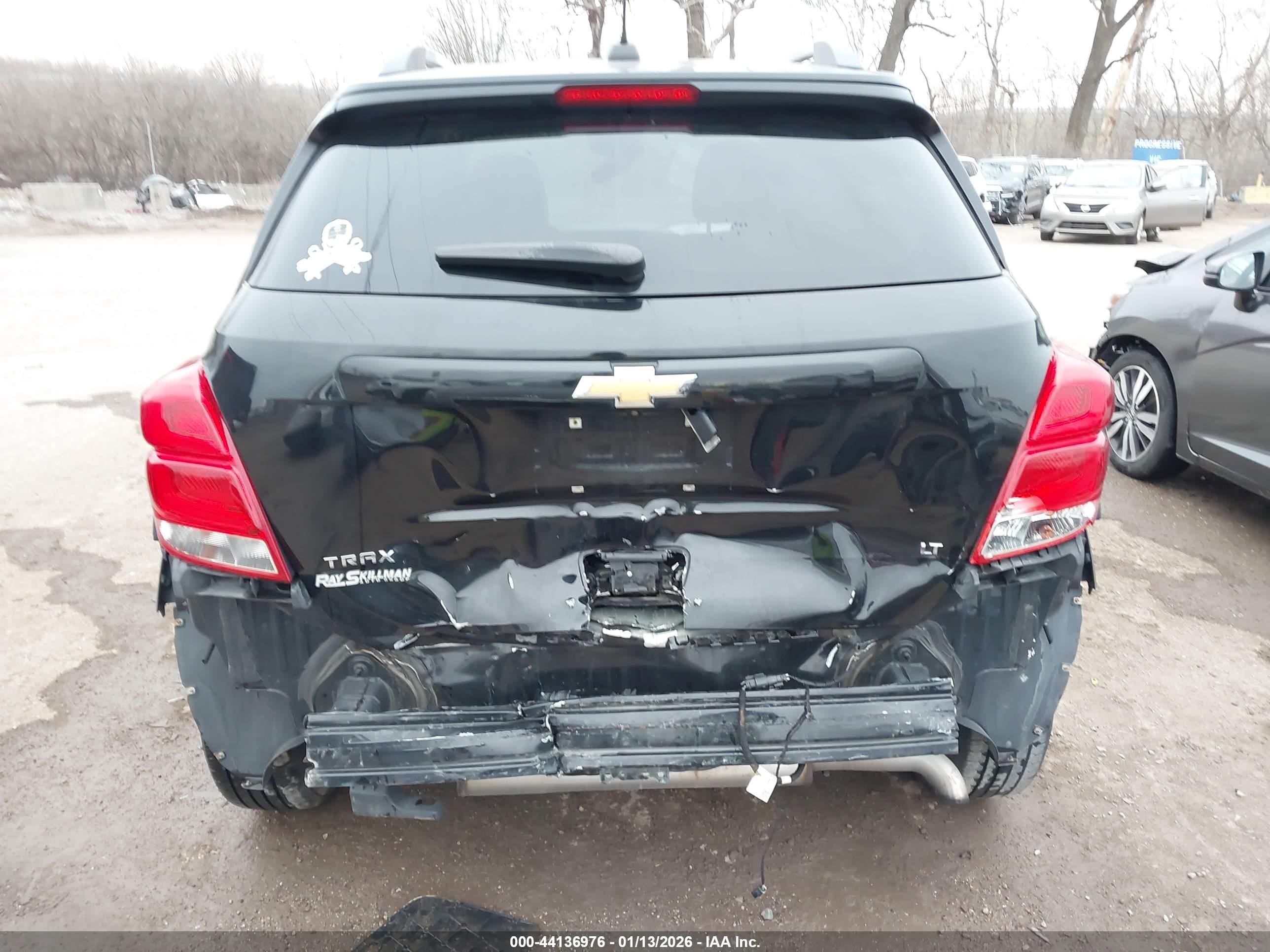 CHEVROLET TRAX image 6