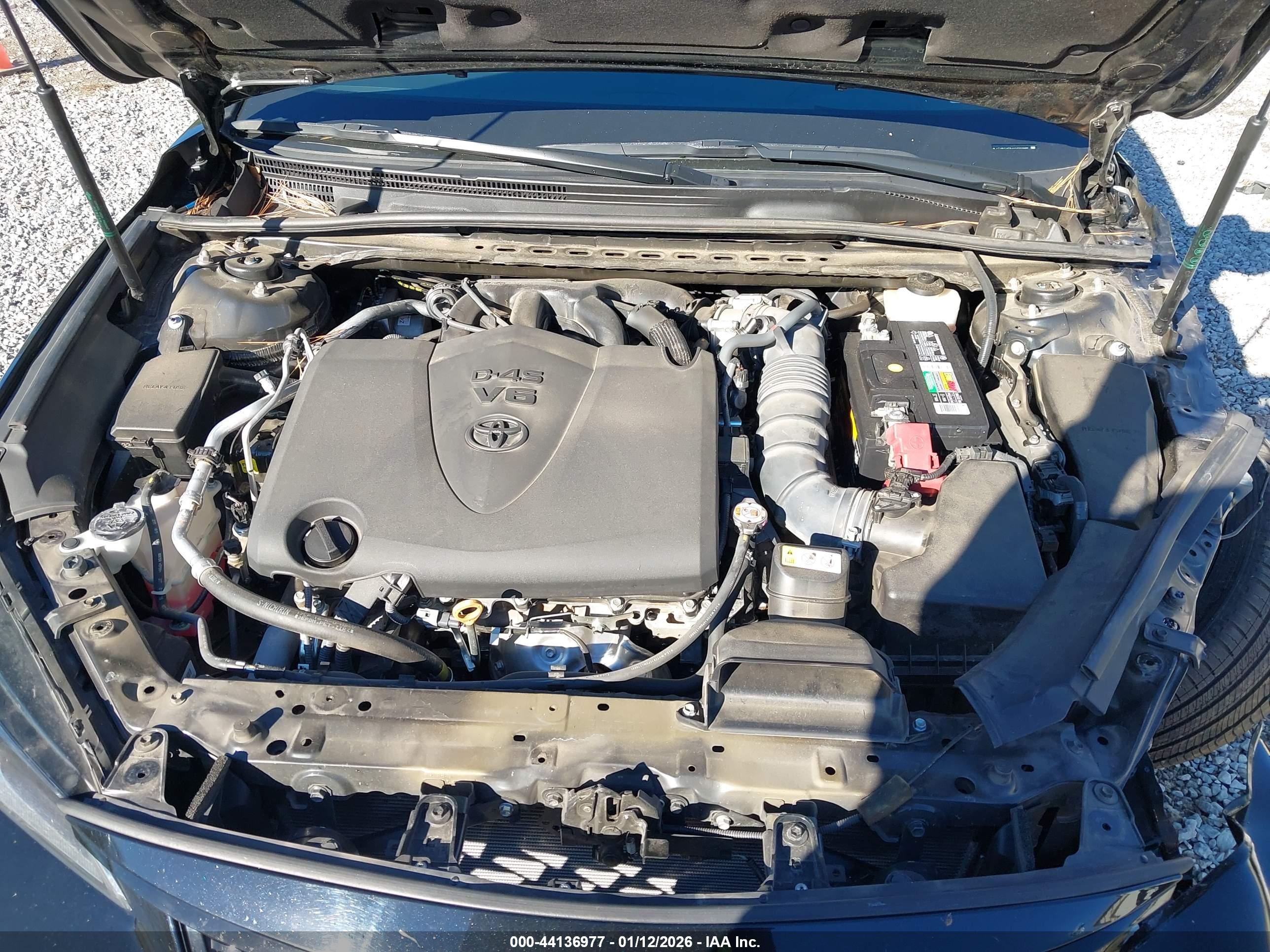 TOYOTA AVALON image 10