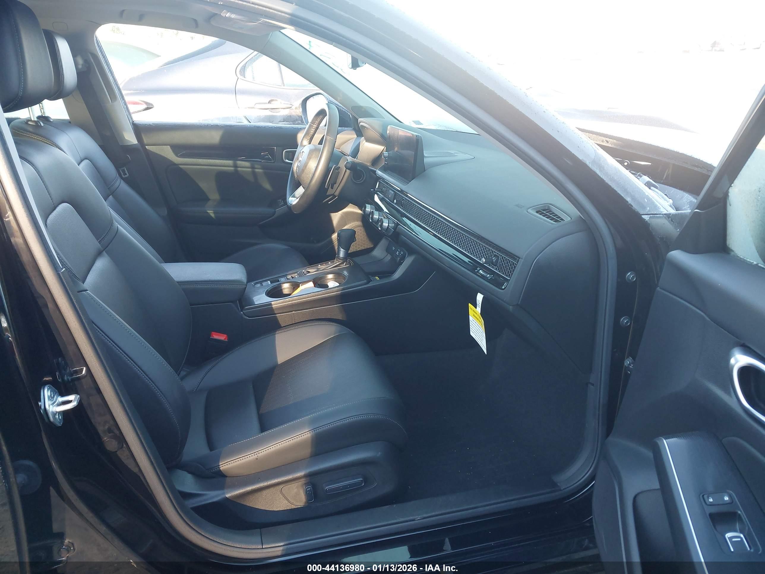 HONDA CIVIC image 5