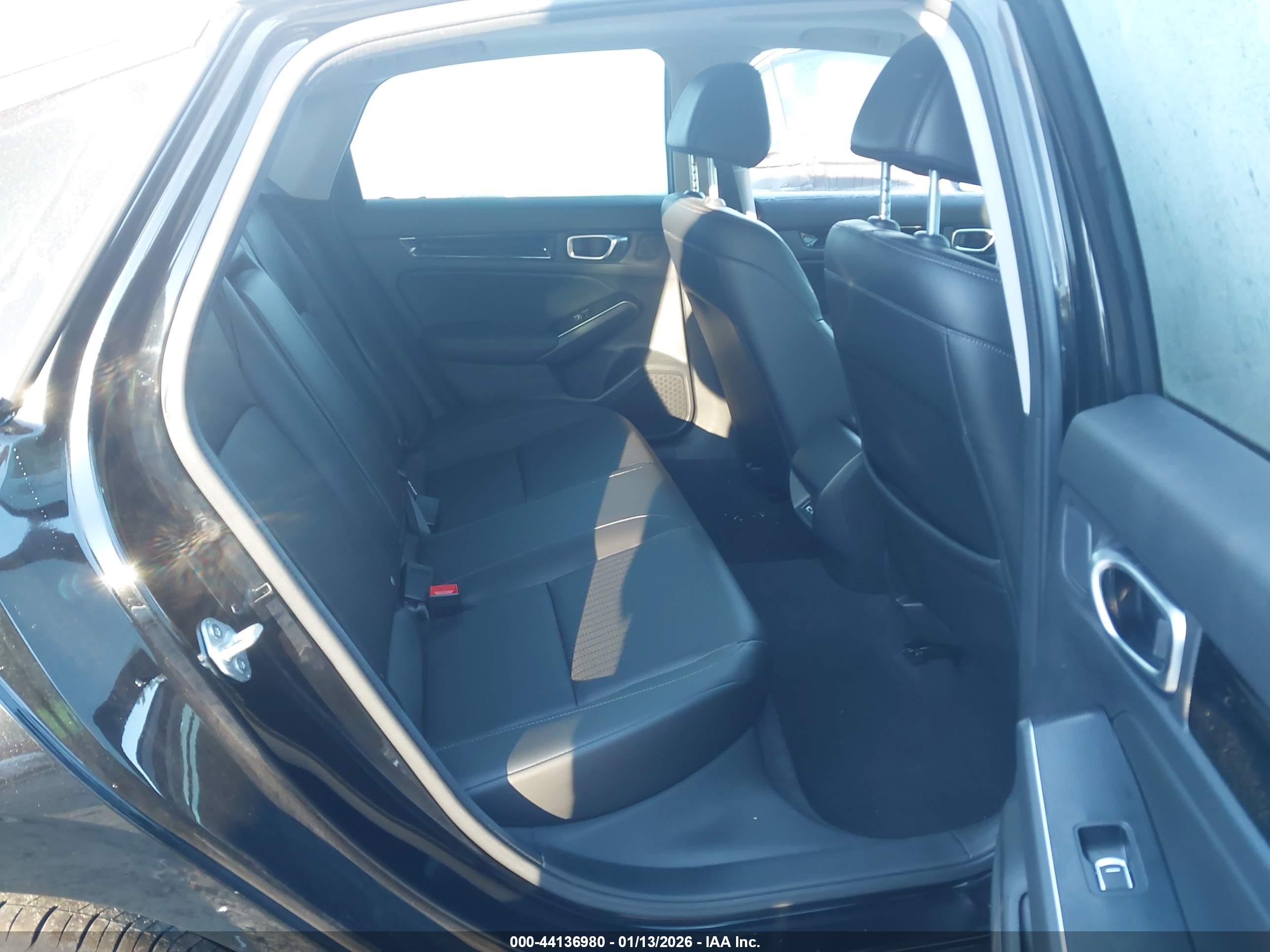 HONDA CIVIC image 8