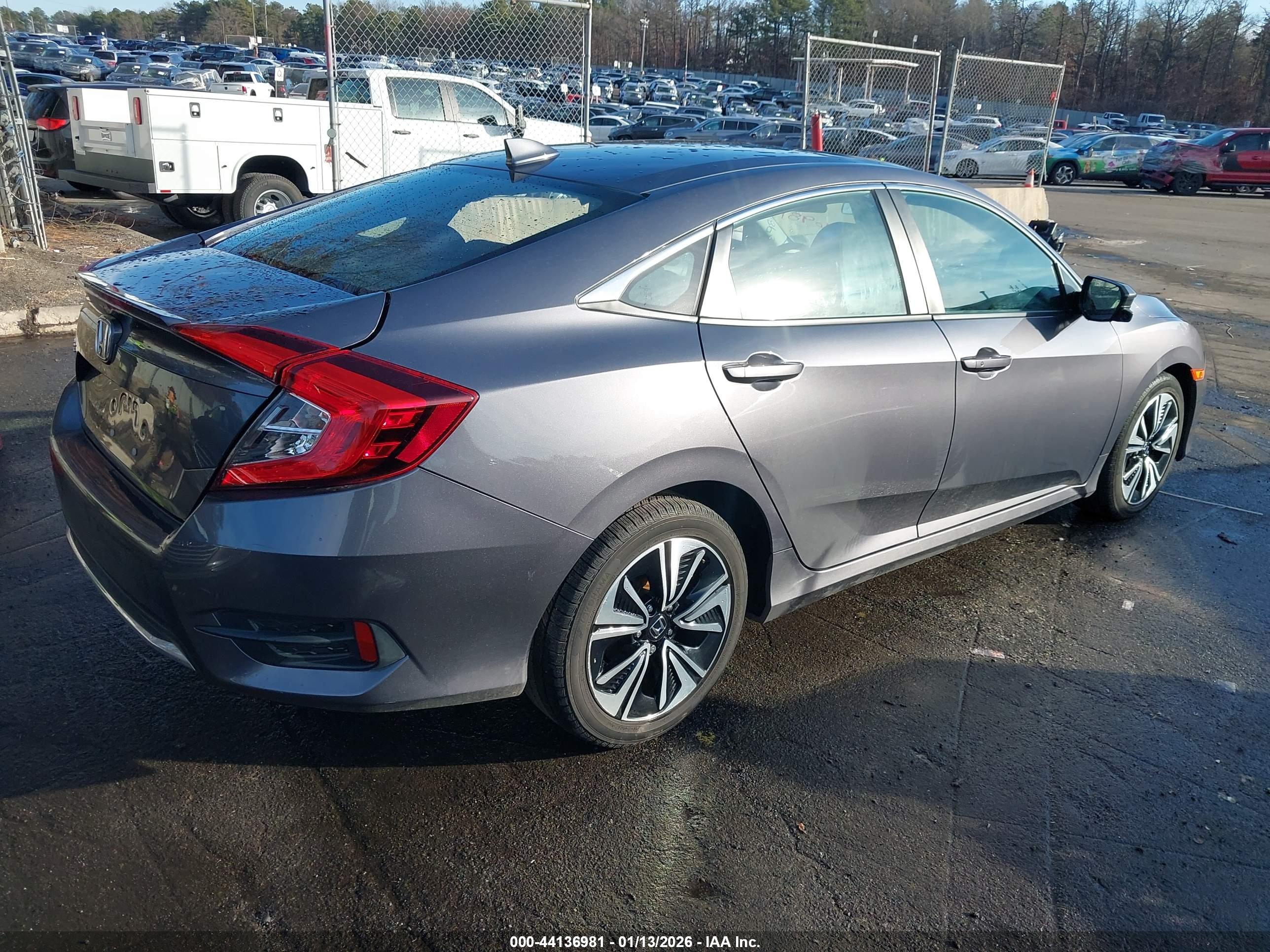 HONDA CIVIC image 4