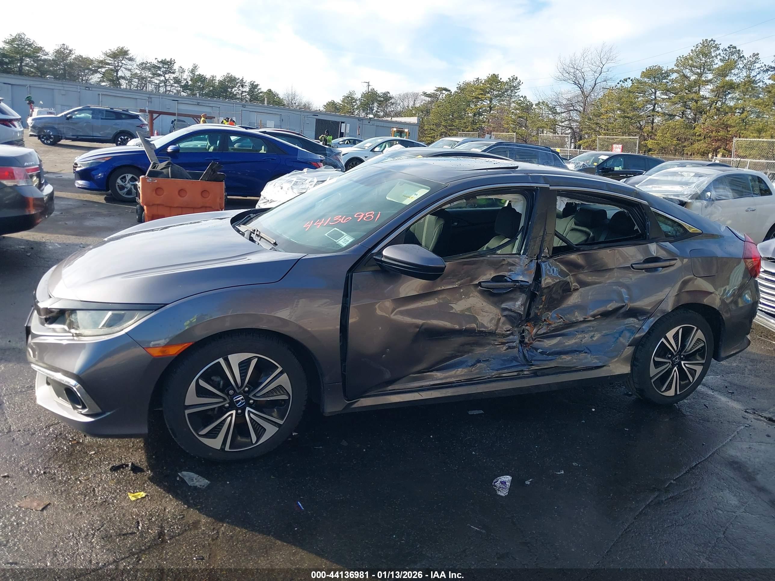 HONDA CIVIC image 6